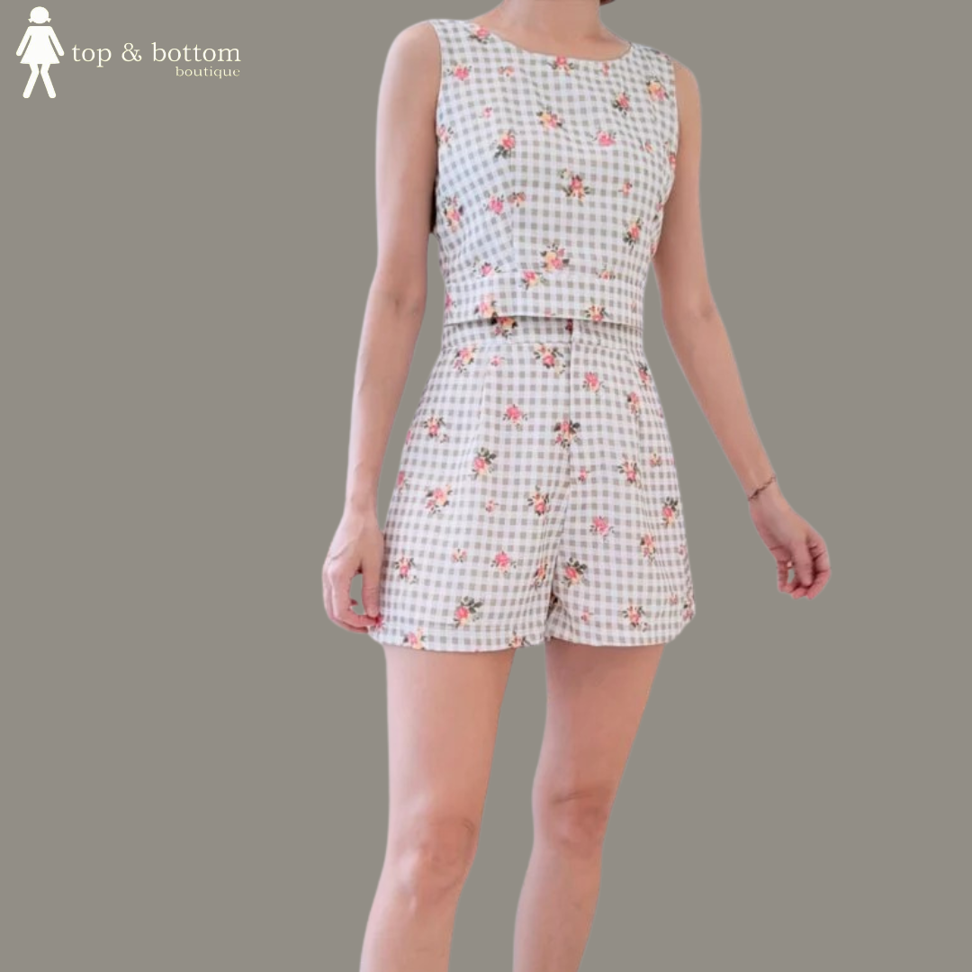 CHECKED FLORAL CROP TOP