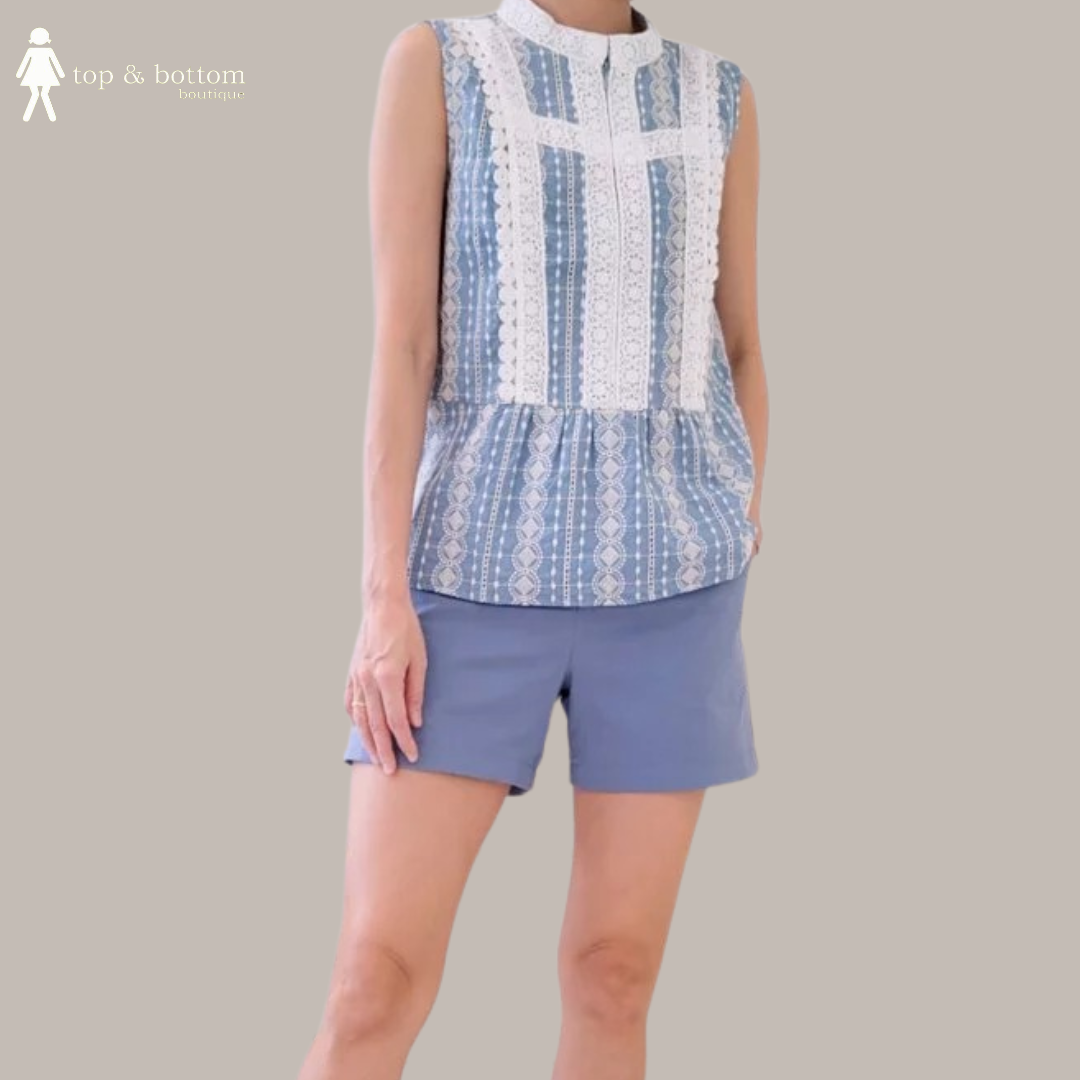 SOLID BUTTON SHORTS