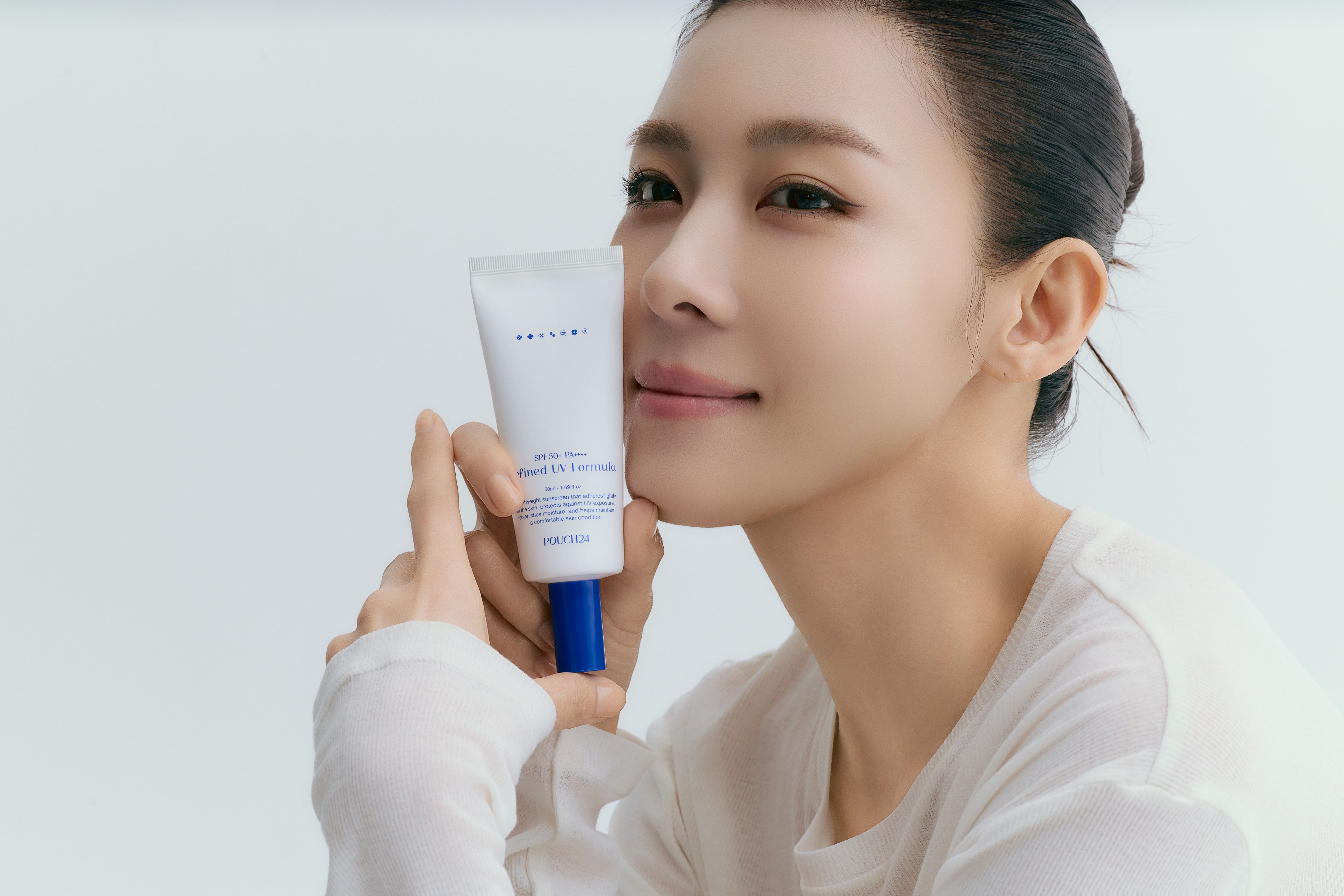 【預購9/30後出貨】Refined UV Formula 水感潤色防曬乳