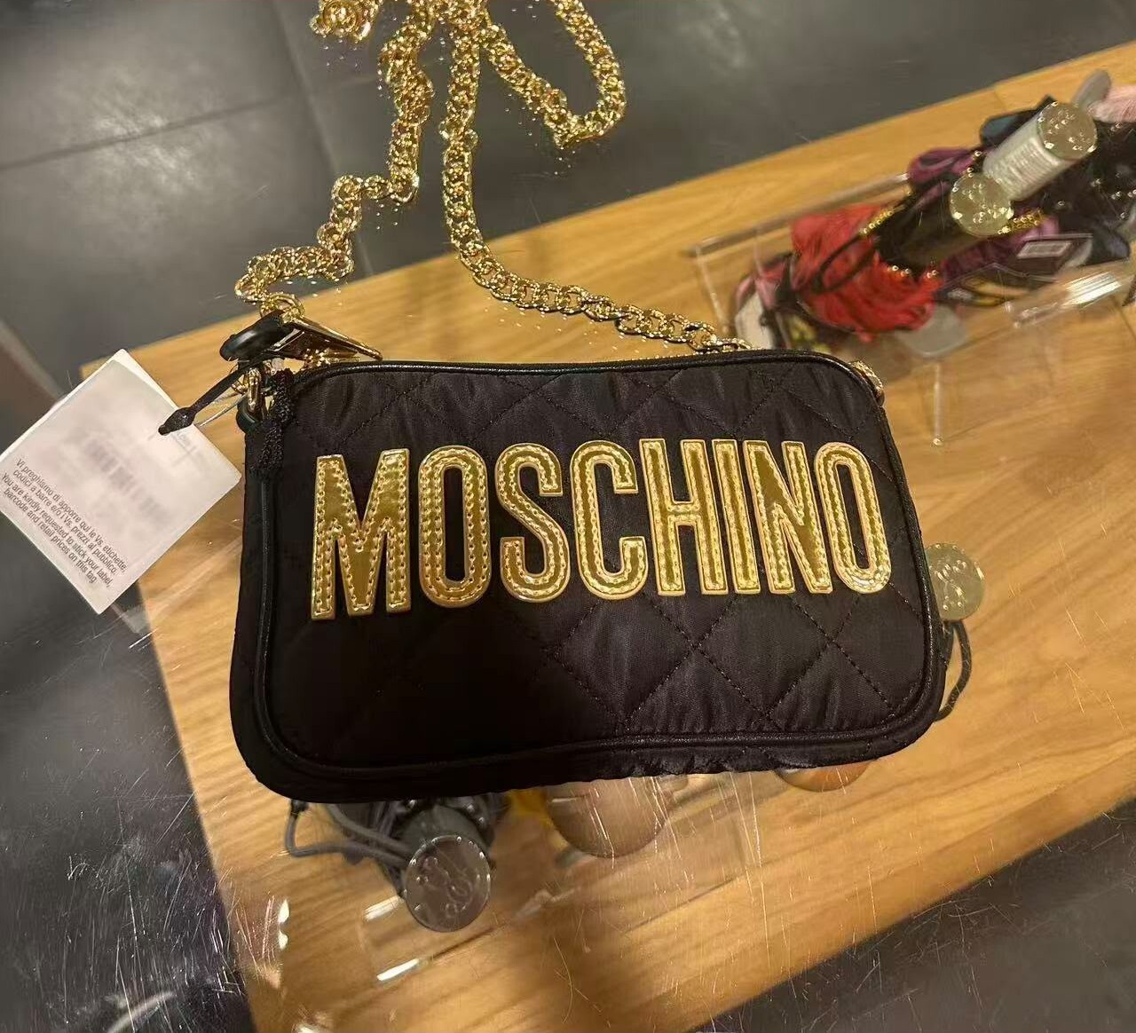 【預購】Love Moschino H0719510 黑色格紋鏈條斜孭袋