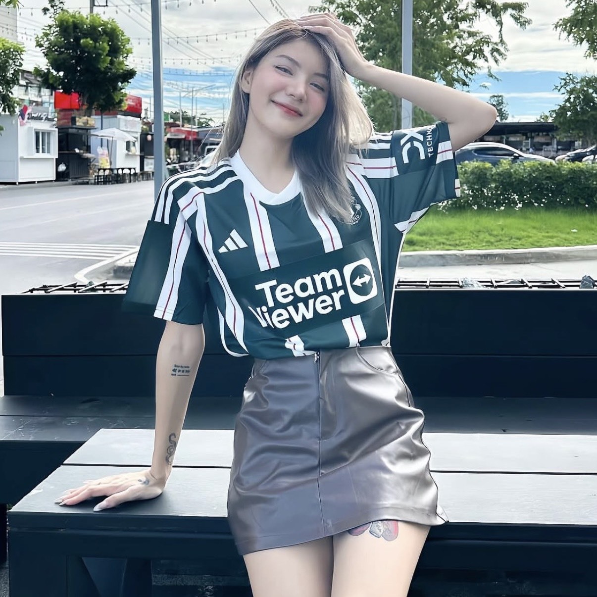 【代購/頂級球員版】 Adidas 23/24 曼聯客場 Authentic 綠白條紋短袖球衣 IP1824 卡斯米洛 安東尼同款