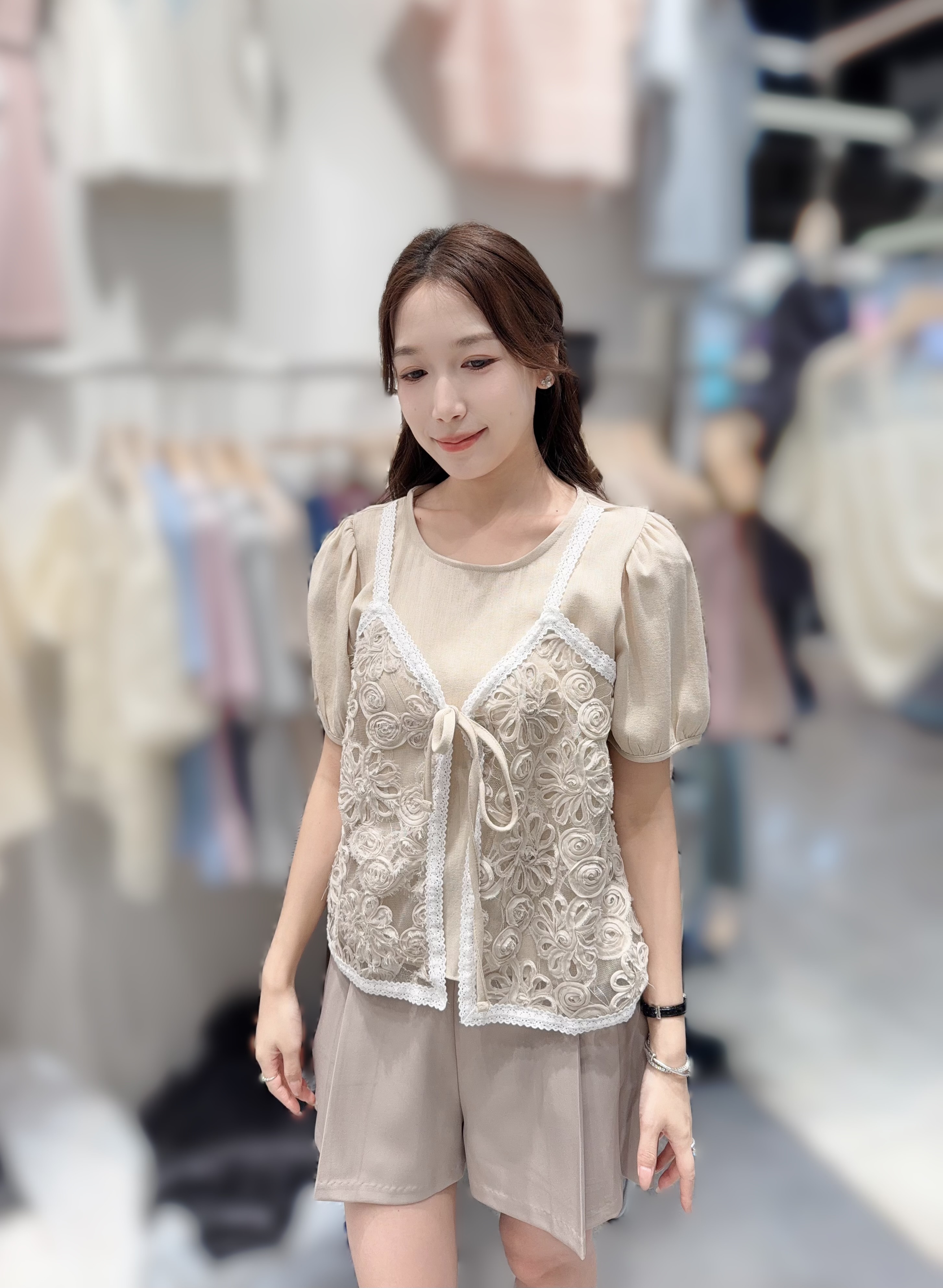 S46  胸40 長23 $ (一口價)