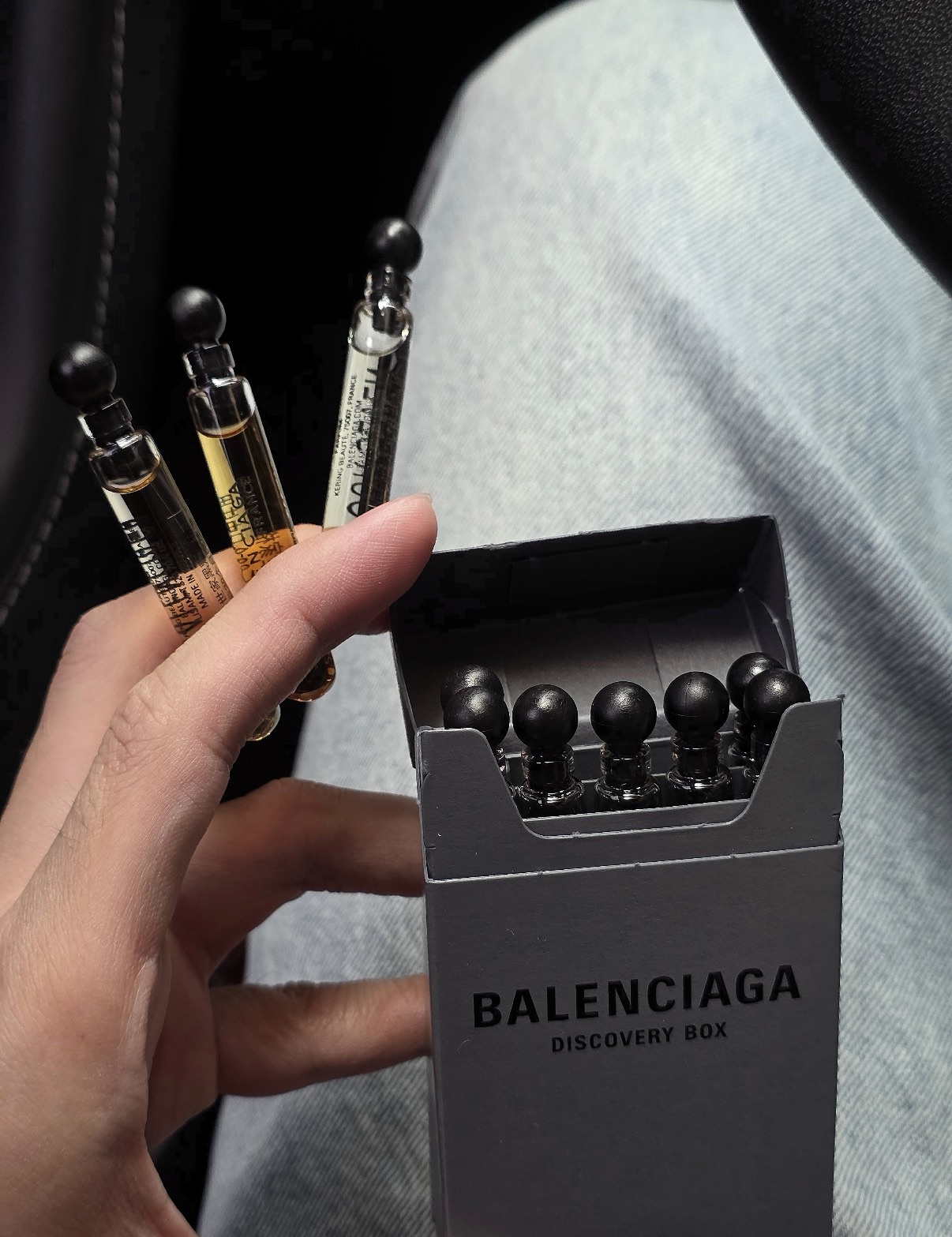 輕鬆get CORTIS同款💚〉巴黎世Balenciaga Discovery Box 試管香水10入