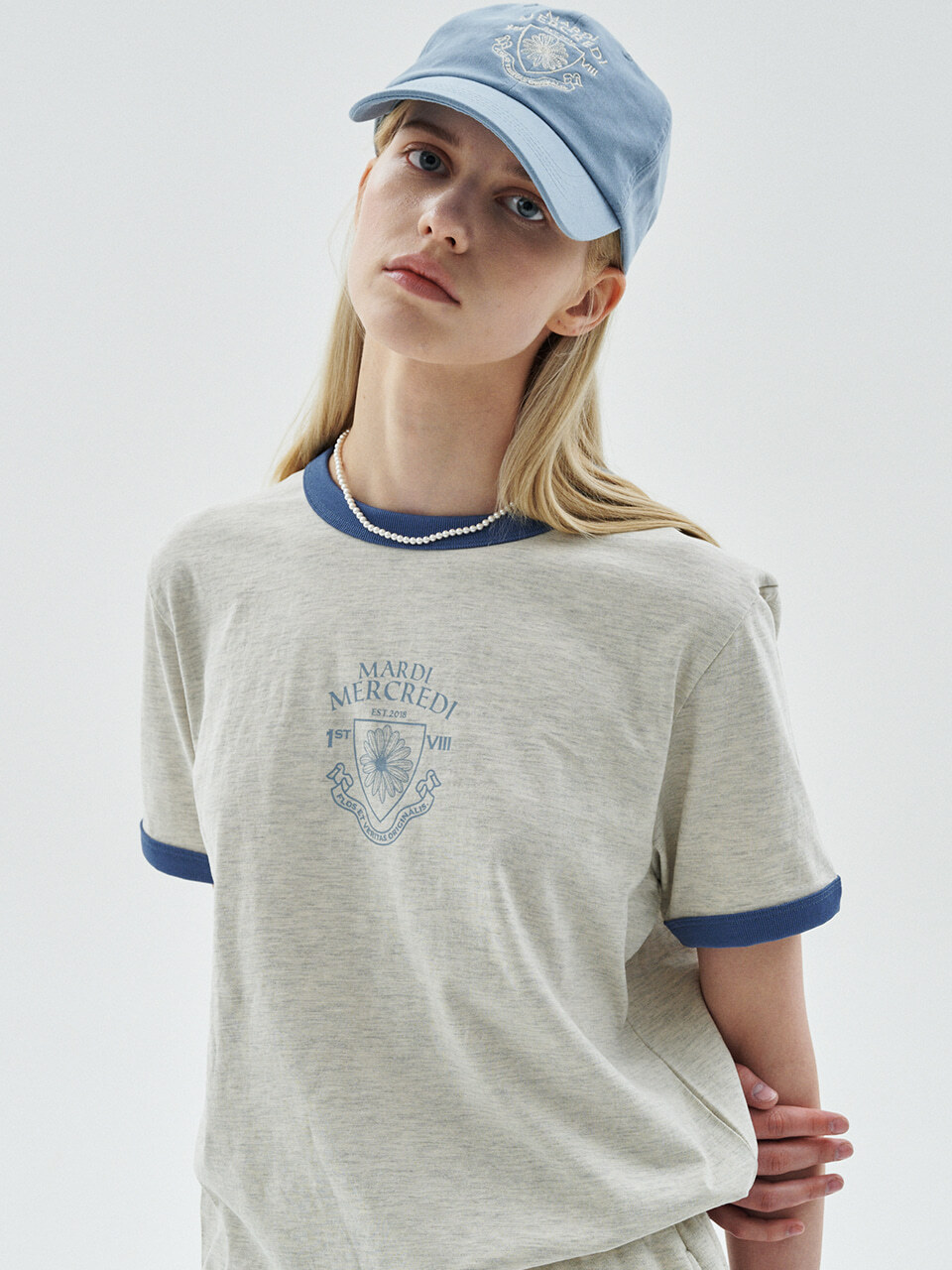 Mardi Mercredi [ACTIF] RINGER TSHIRT ALUMNI EMBLEM
