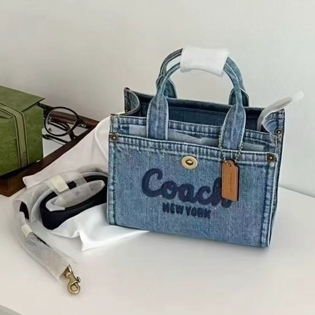 【預訂】Coach - CARGO 20 Tote Bag #牛仔