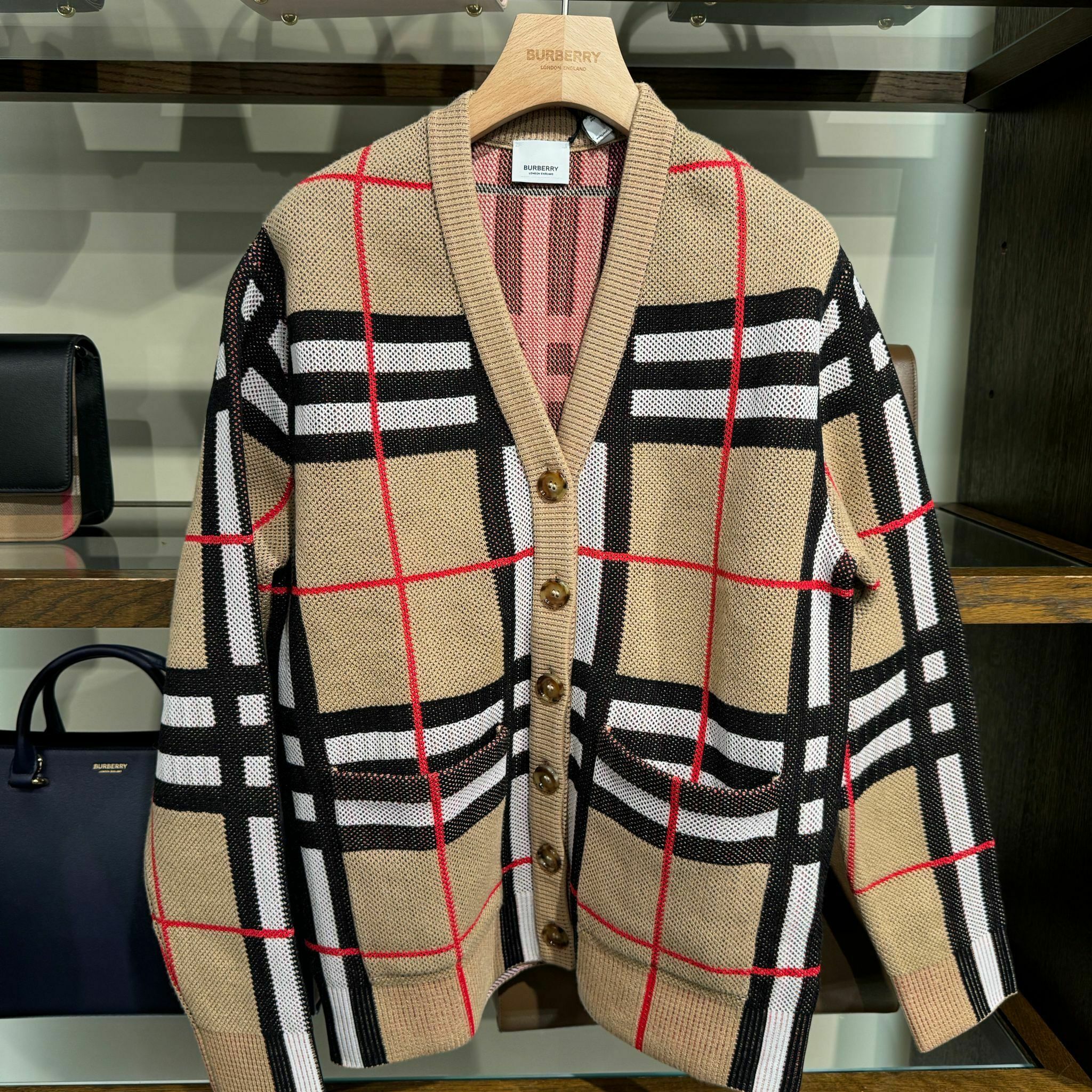 OTH-LLG0720-033 Burberry 外套(口袋款) S碼 (A33)