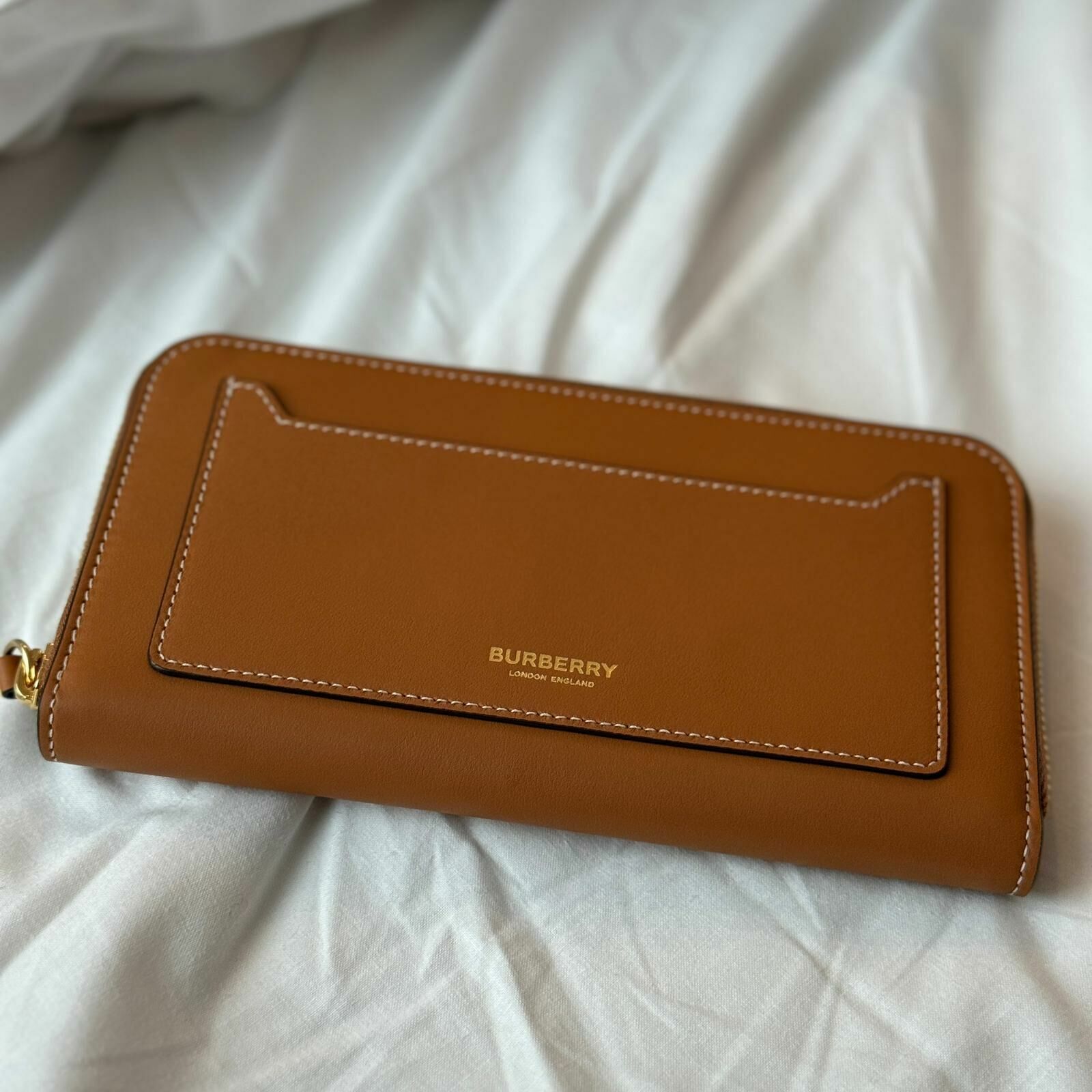 OTH-LLG0720-035 Burberry 錢包 (A35)