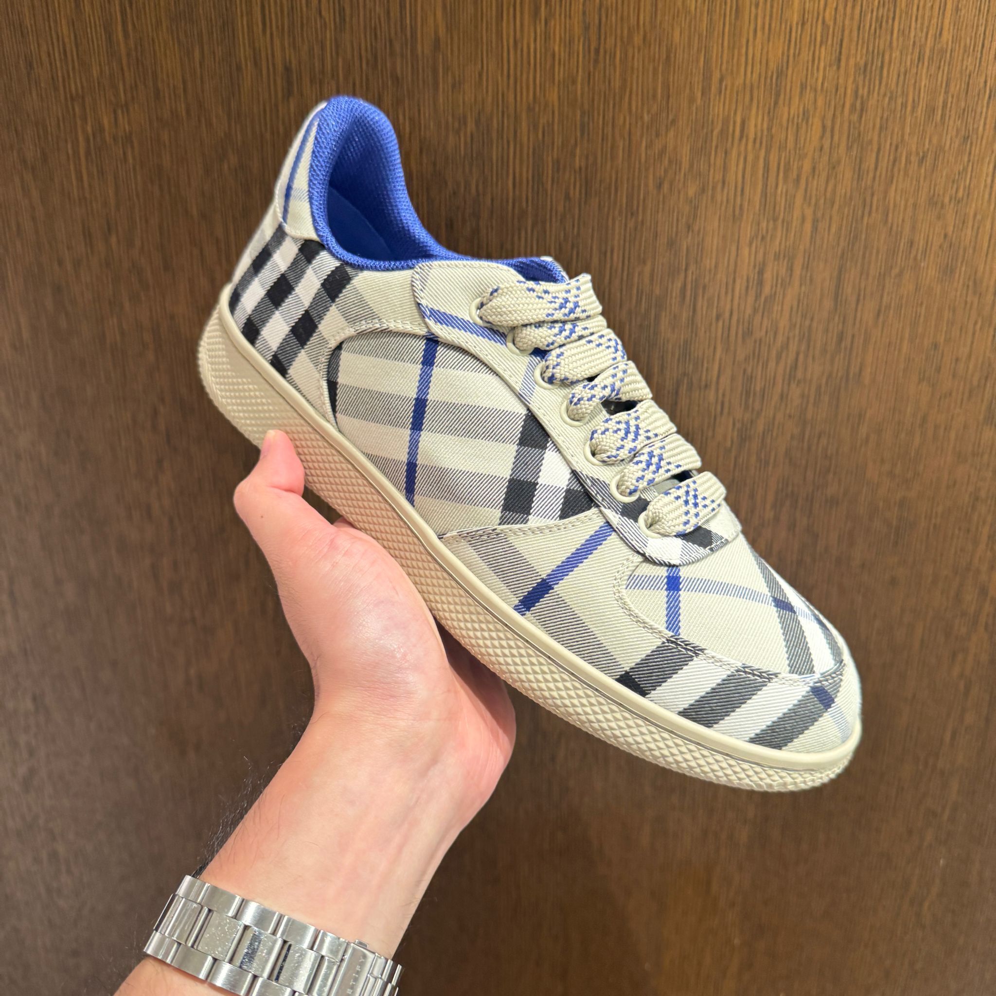 OTH-LLG0720-076 Burberry黑白灰格子休閒板鞋 80953731011 37碼 (A76)