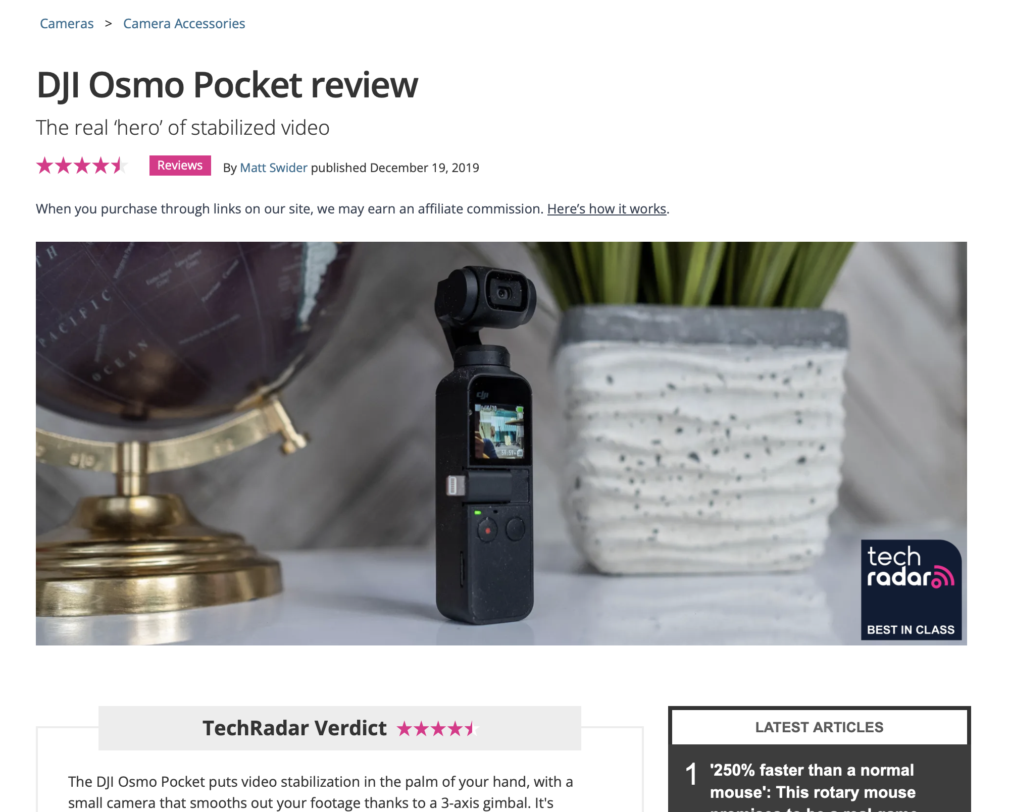TechRadar 網站《DJI Osmo Pocket review》文章截圖,標題副標為「The real 'hero' of stabilized video」,作者 Matt Swider 於 2019 年 12 月 19 日發布,獲 4.5 顆星評價與「Best in Class」認證標章,圖片展示 DJI Osmo Pocket 實機置於書桌上,背景有地球儀與盆栽。