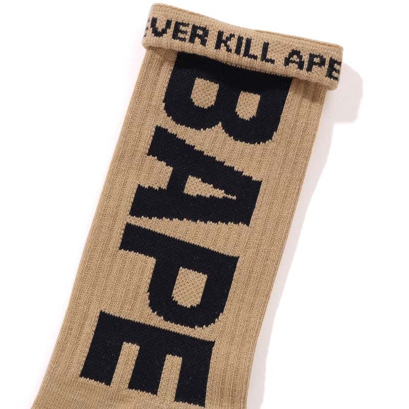 BAPE SOCKS 字體 長襪 襪子 卡其色 1K70184006-BE [台灣現貨]