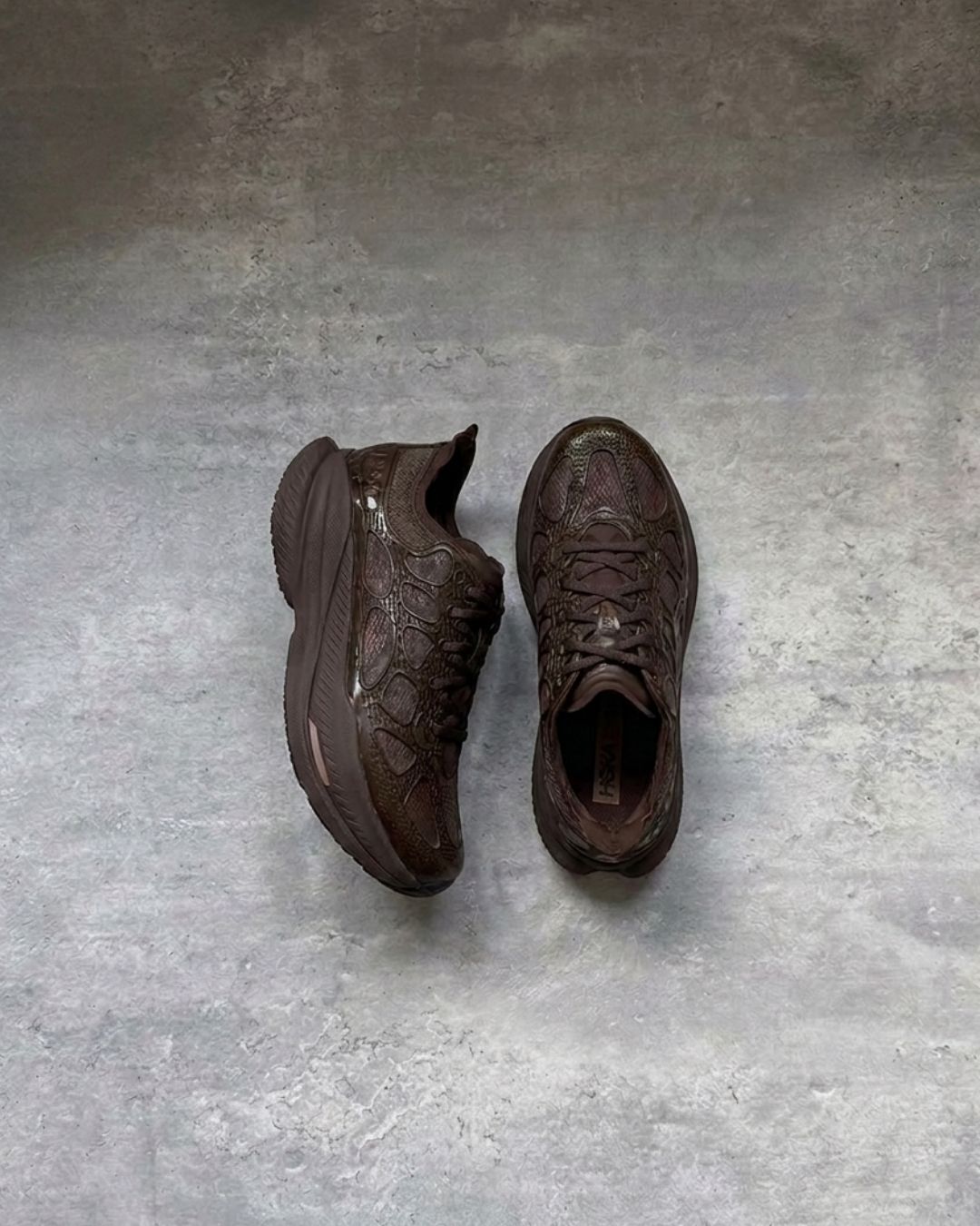 "代購" Hoka One One  Mach x Caged  異構外骨骼 機能 運動鞋 咖啡色 黑色