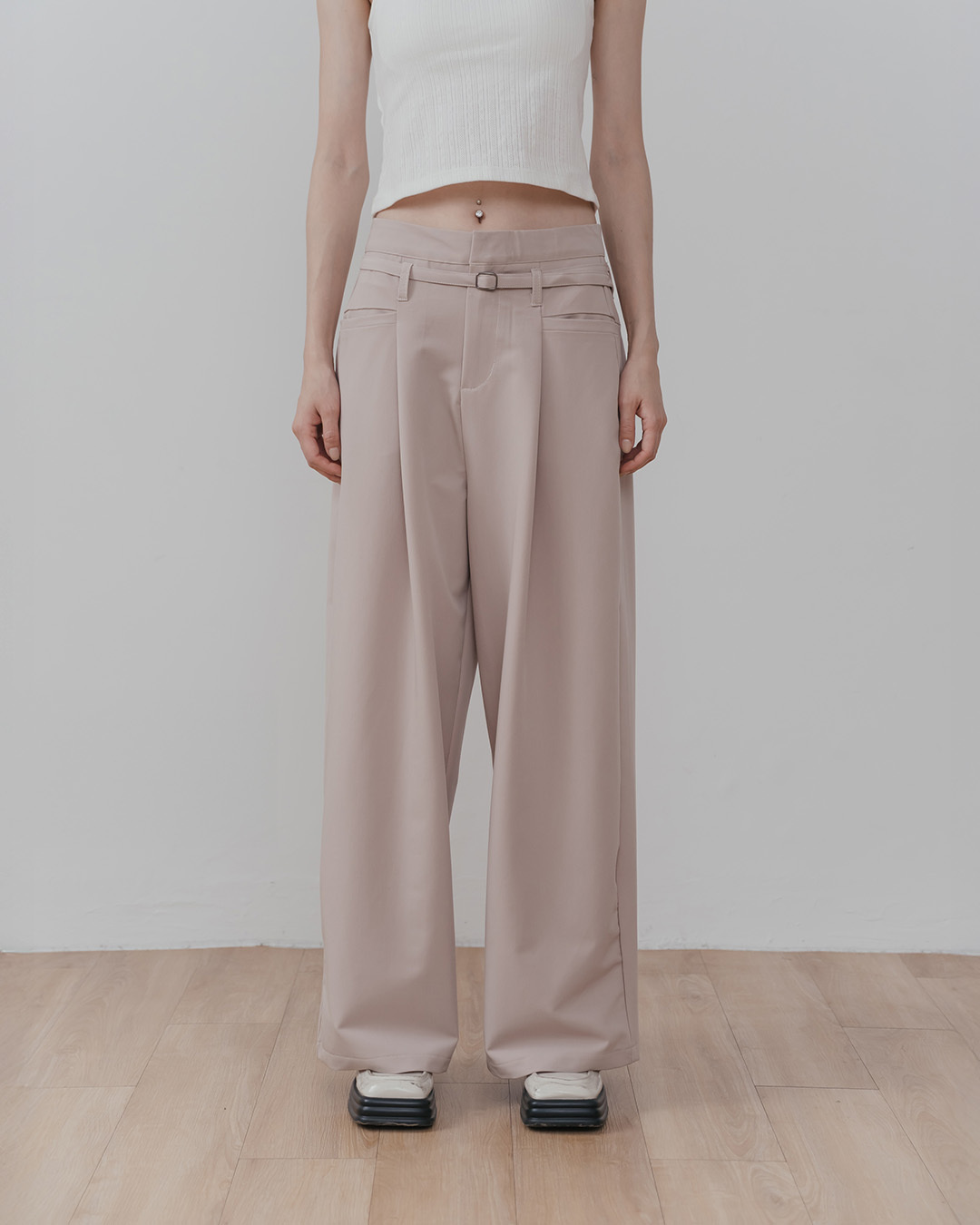 Simple low-waisted wide-leg suit trousers with belt - Milk Tea Sizes S/M/L【04030524】in stock+pre-order