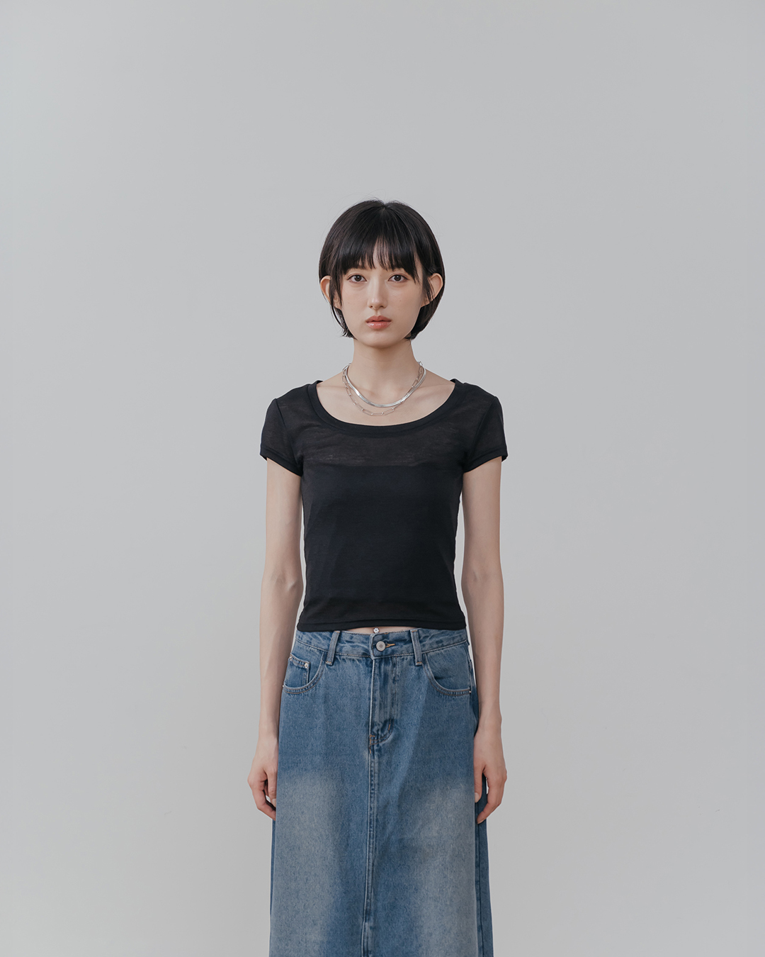Simple plain U-neck sheer short-sleeved top - black【01099655】in stock+pre-order