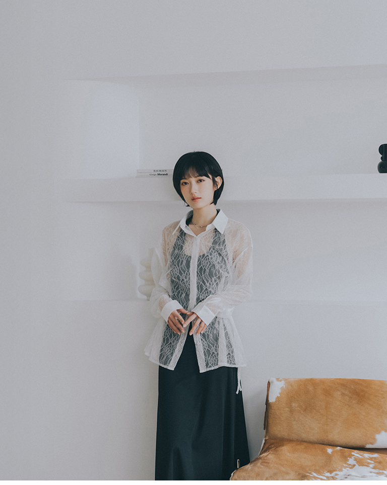 Sheer white lace jacquard tie-front shirt【01025765】in stock+pre-order