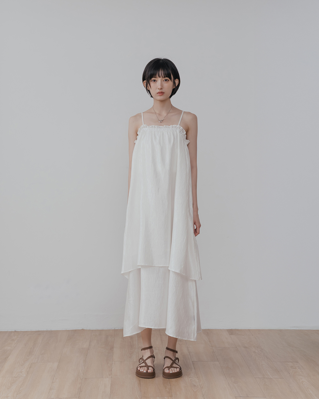 Glossy textured ruffled spaghetti strap long dress - white【01087281】in stock+pre-order