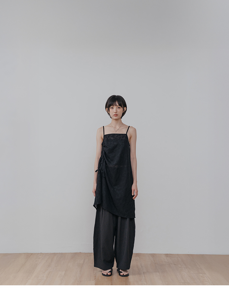 Textured Jacquard Side-Strap Ruffled Thin Shoulder Cover-Up Vest - Black【01099703】in stock+pre-order