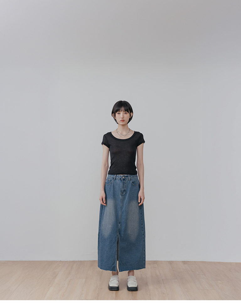Retro-style washed denim maxi skirt with slit design S/M/L【03021678】in stock+pre-order
