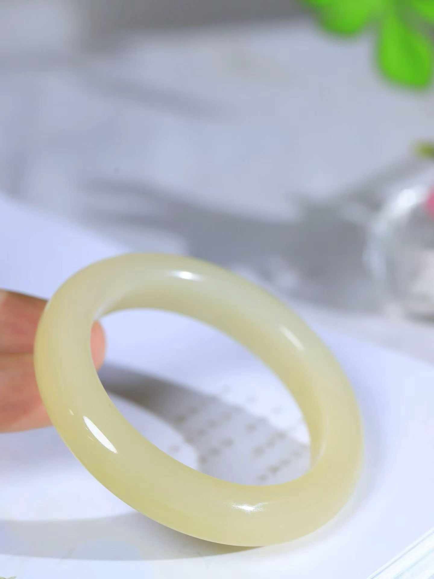 79722 51.5mm和田玉暖玉生香手鐲 (50-52)