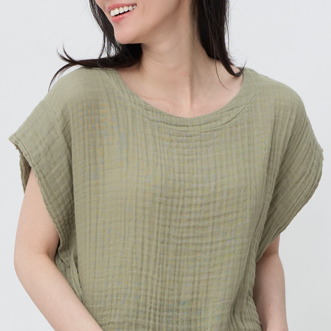 Emma Folded Sleeve Triple-Layer Cotton Top / Matha Green