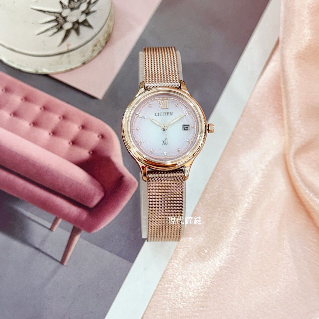 【CITIZEN 星辰】XC系列 花曜日限定款光動能腕錶 EW2638-56Z 28mm 現代鐘錶