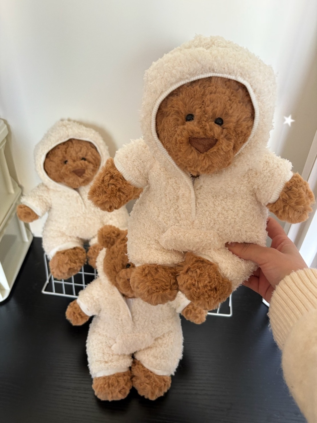 英國 JELLYCAT 巴塞羅熊 連體睡衣裝 毛絨 娃娃 22CM