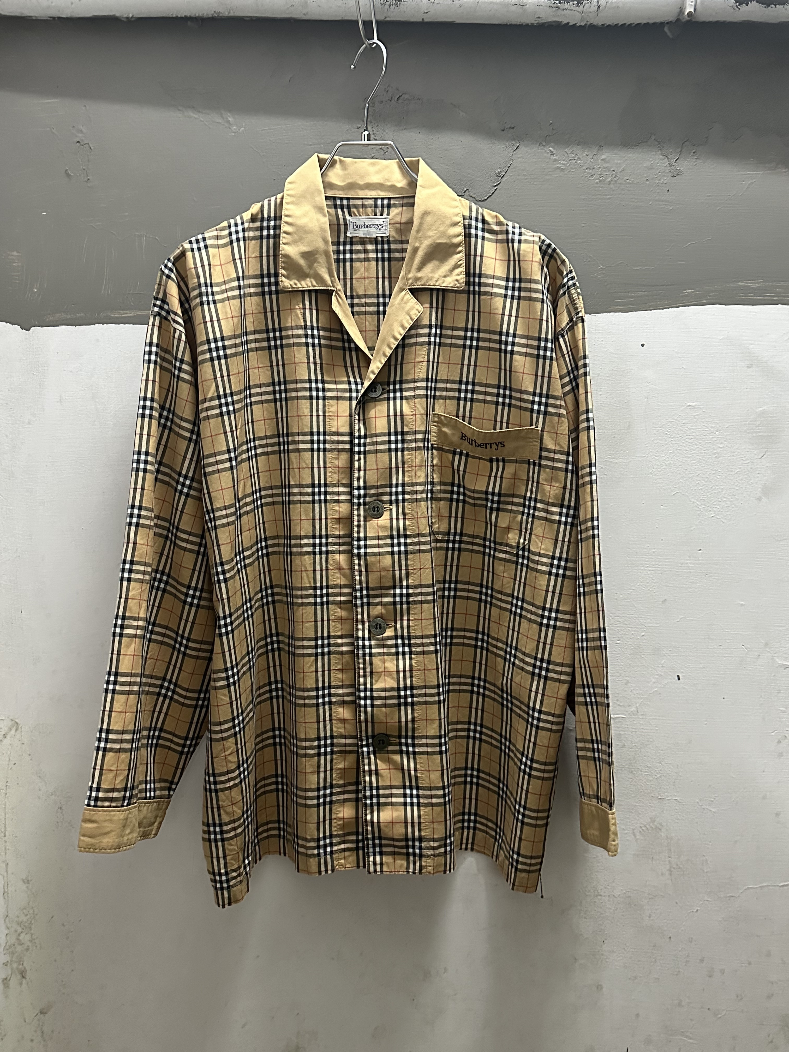80~90’s Burberry’s Pajama Shirt