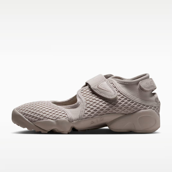 Nike 耐吉 WMNS Air Rift HM8288-200 女 運動休閒鞋 忍者鞋 分趾 舒適 穿搭 燕麥奶