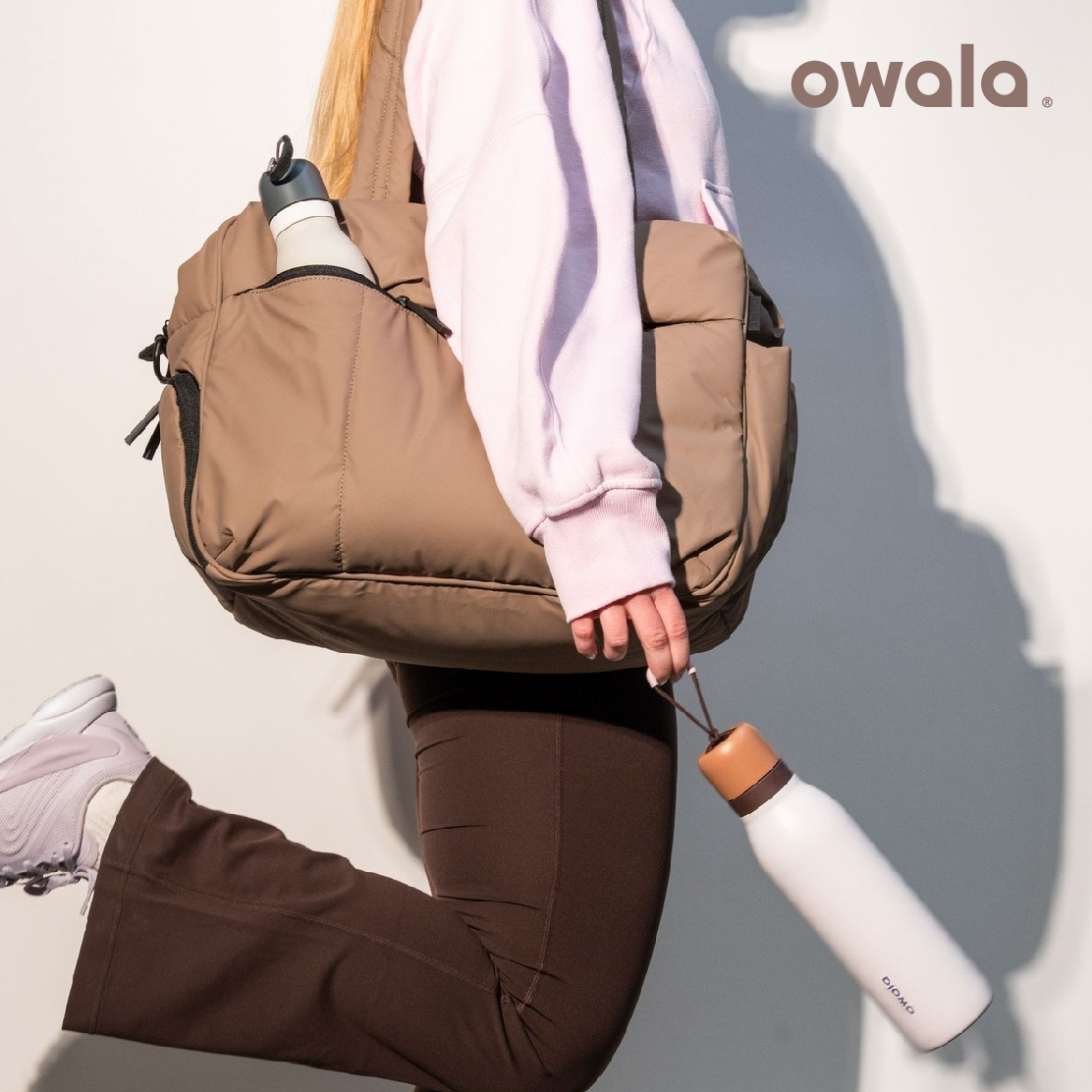 Owala® FreeSip【Twist】雙飲口旋蓋不鏽鋼吸管水壺|710ml