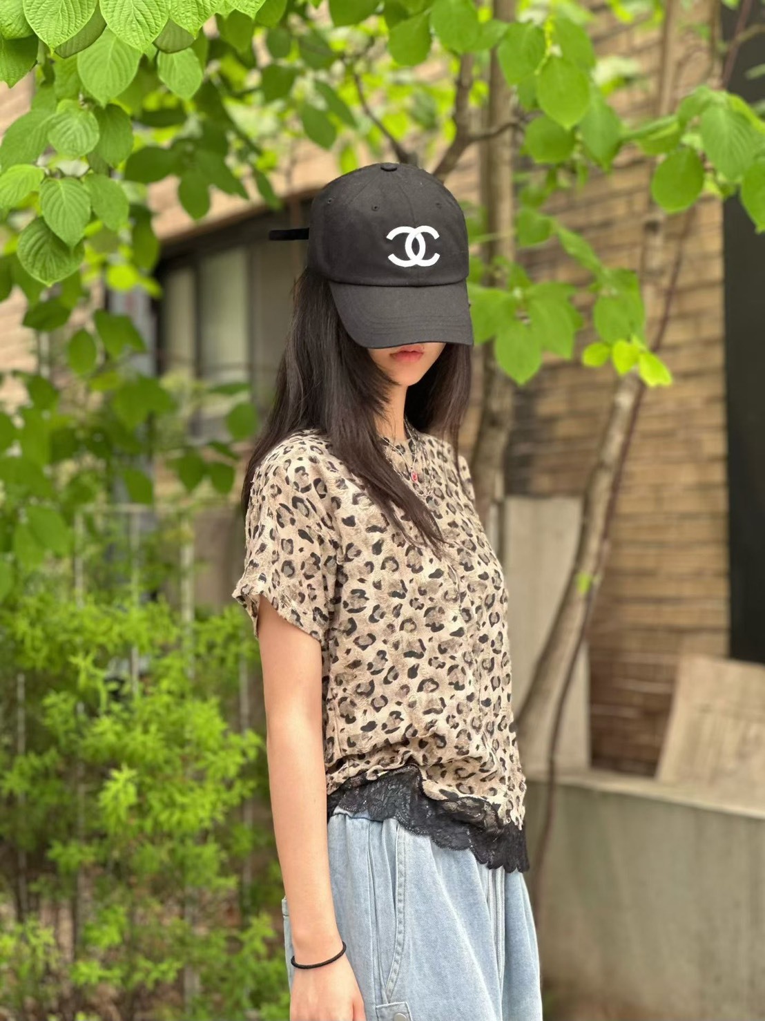 蕾絲襬豹紋T