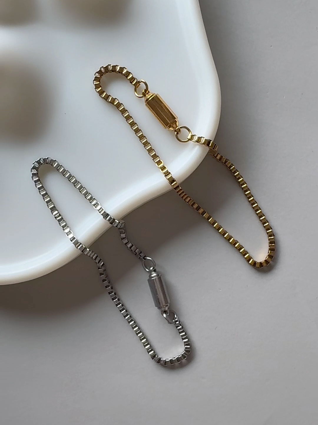 MG square bracelet