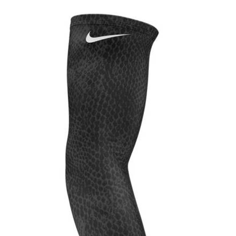 Nike Dri-Fit Sleevek Kobe Bryant 臂套 運動 健身 訓練 蛇紋 黑色 N1015200029SM [台灣現貨]