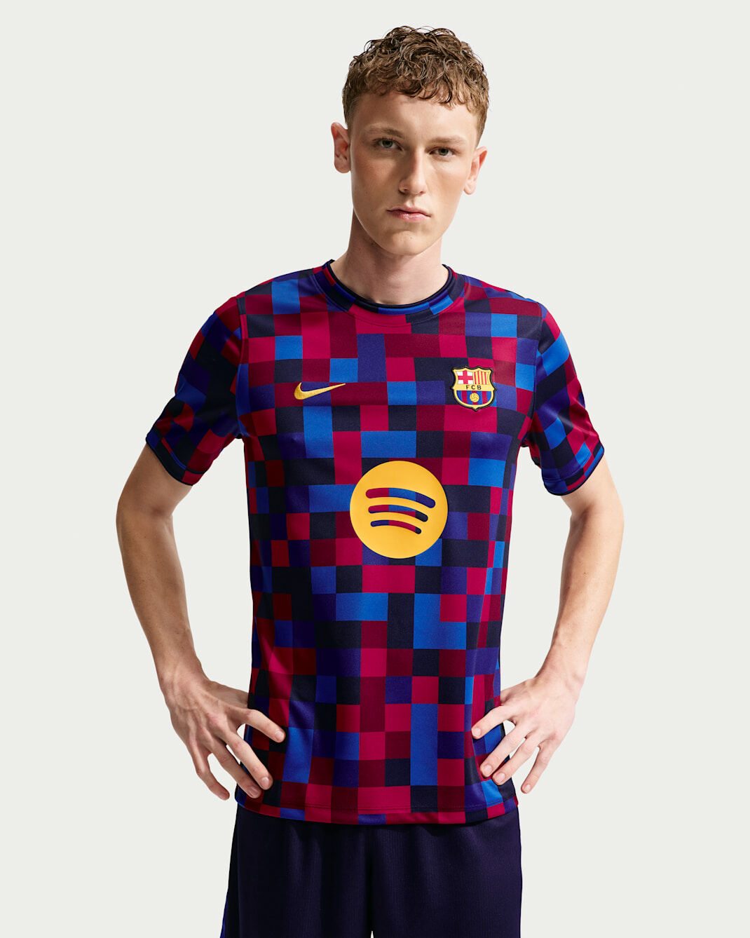 男款Nike Dri-FIT Football Pre-Match Top F.C. Barcelona 巴塞隆納 預賽 主場 足球 俱樂部 合身 印花 運動 短T【II1667-621】ADFIFA