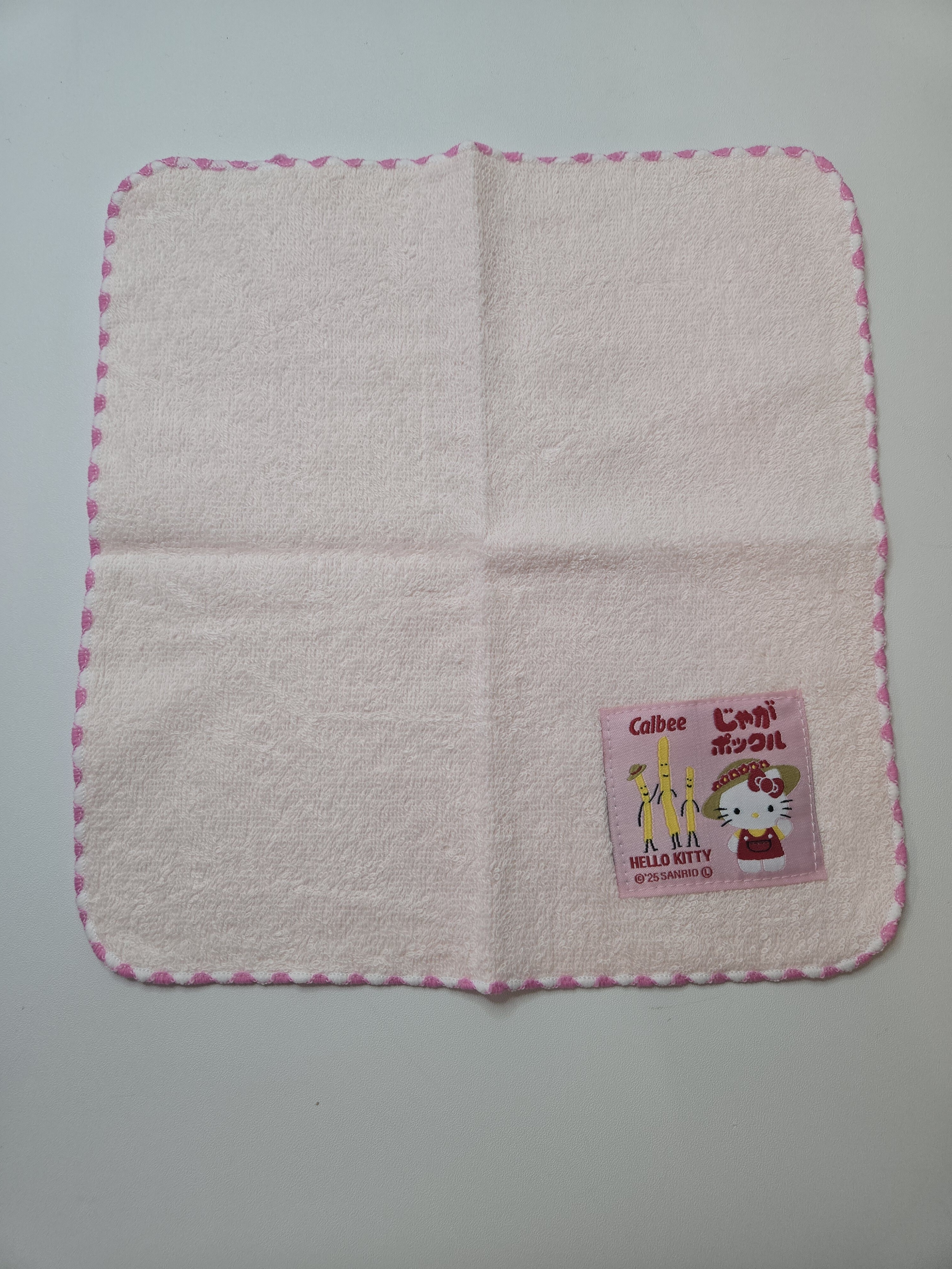 織ネームタオル(25x25CM) Sanrio X Calbee X Hokaiido