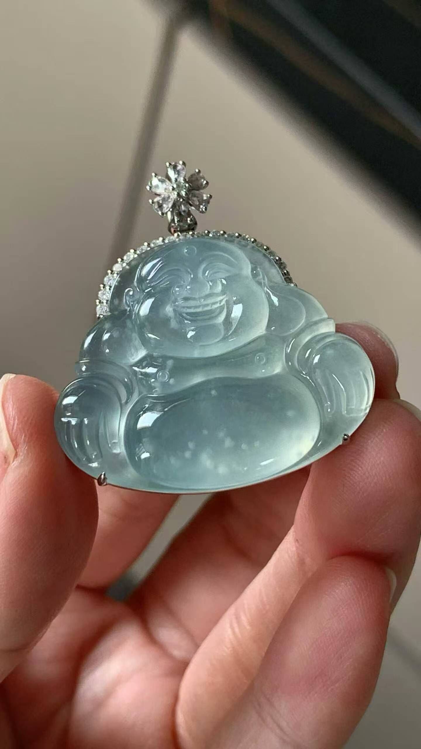 711341 翡翠木那雪花棉坐佛吊墜