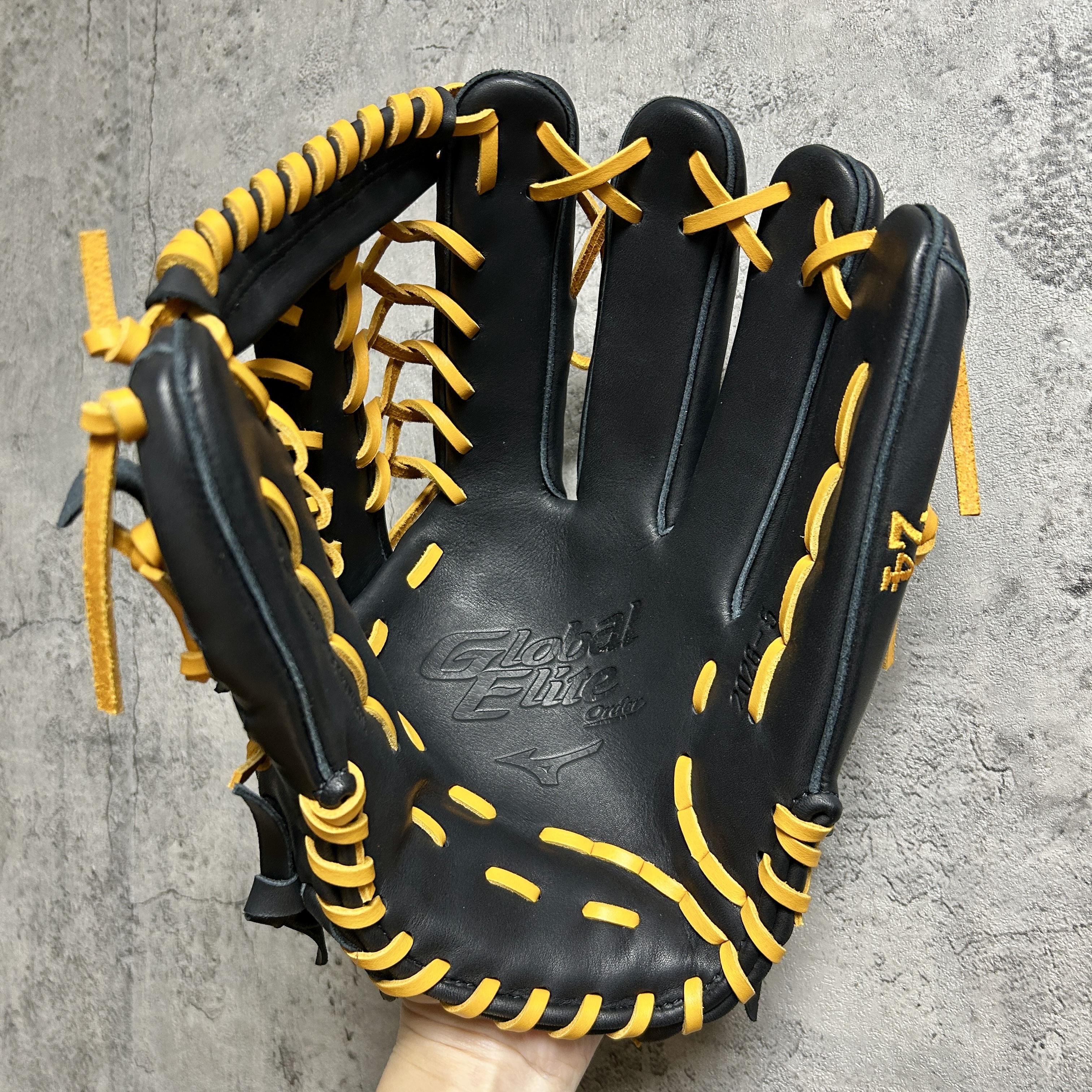 【照片分享】MIZUNO Global Elite 軟式外野 1AJGR84500 イチローモデル(コンパクト)(軟GE)外野⼿型①