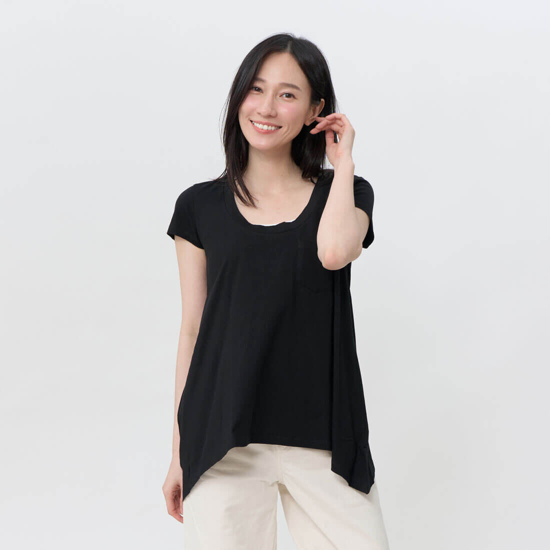 素面純棉短袖傘襬女TEE/黑色