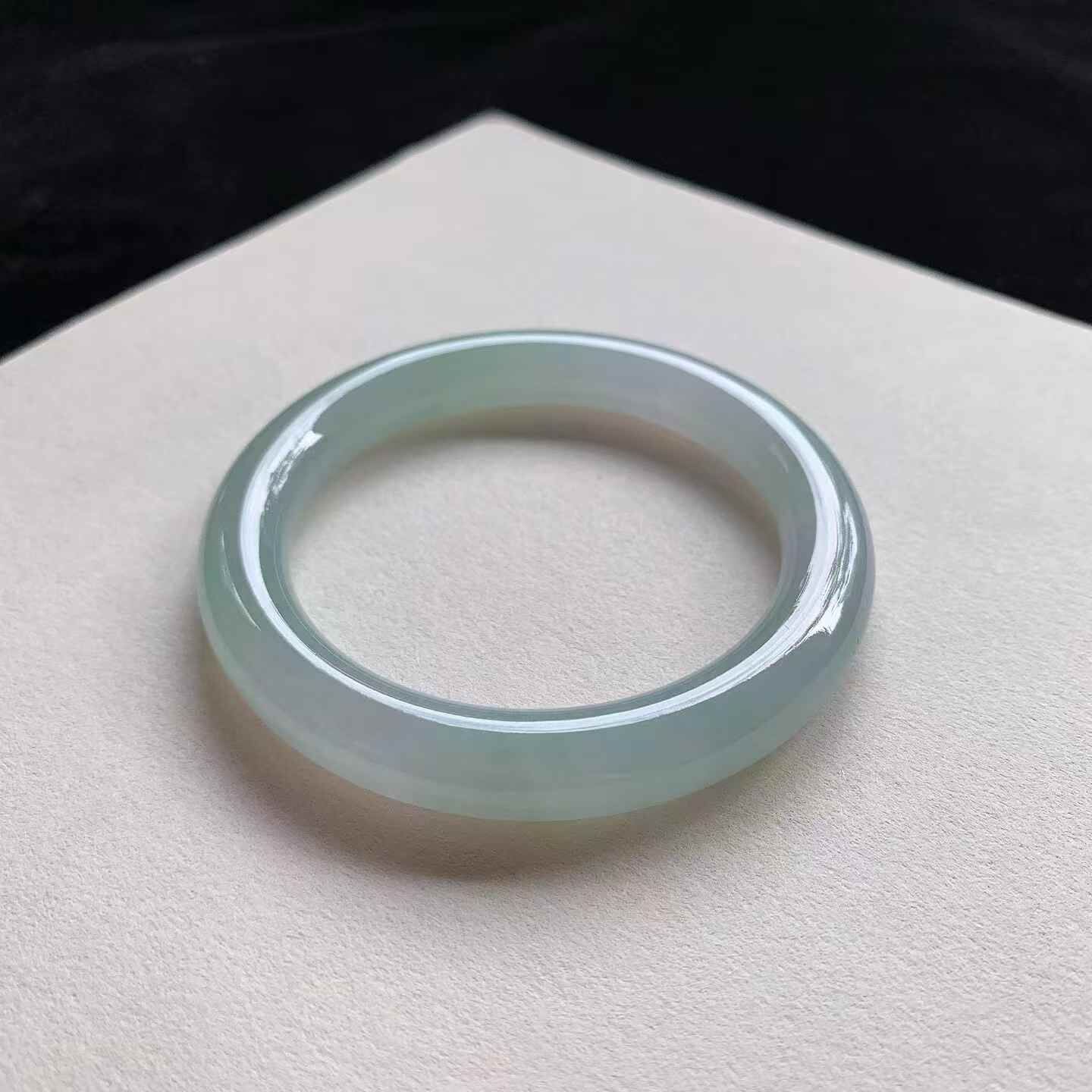 7112354 58.8mm冰種晴綠圓條翡翠手鐲 (58-60)