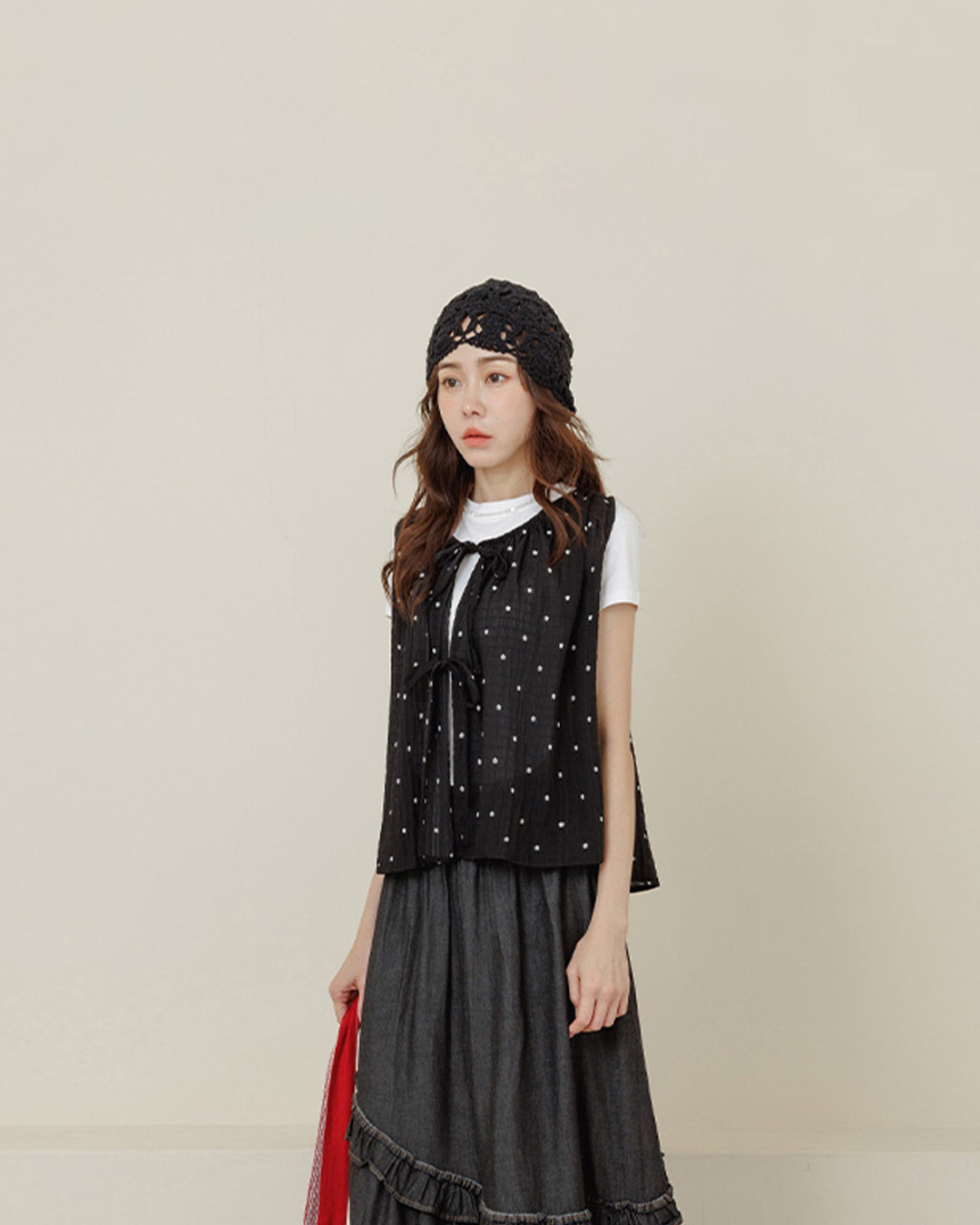 All-over floral pleated tie-up cover-up vest, available in three colors【01099876】in stock+pre-order