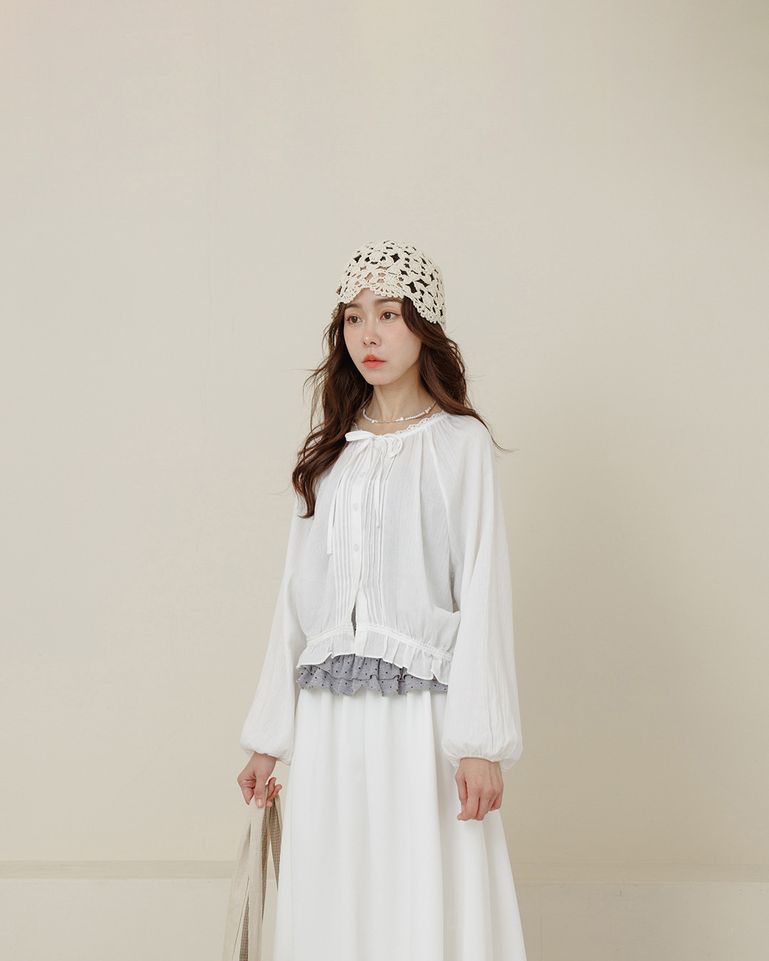 Lotus leaf tie-up button long-sleeved top【01099748】in stock+pre-order