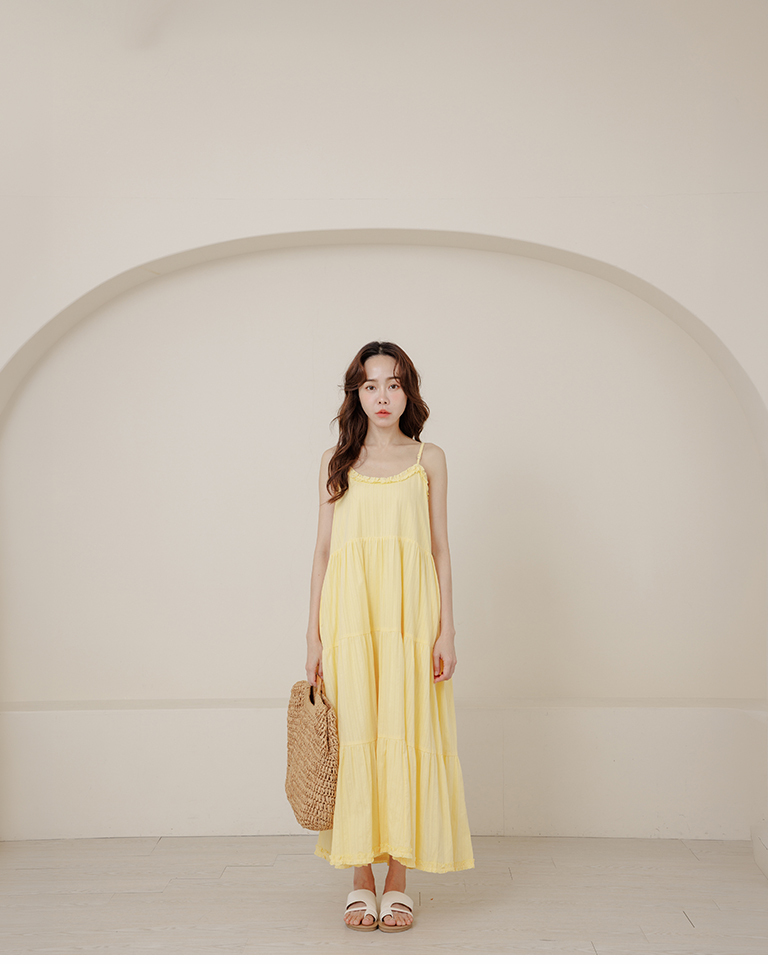Three-dimensional lotus leaf jacquard design, thin-shouldered cake dress - yellow【01087288】in stock+pre-order