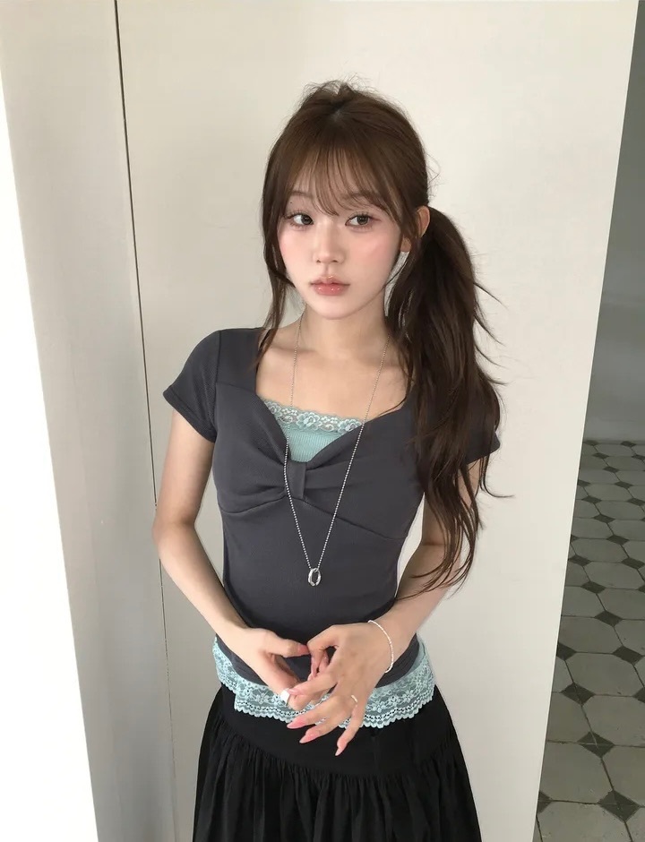 【26 JUL優惠截單！首批優惠價預訂】韓國蝴蝶結上衣（3色）