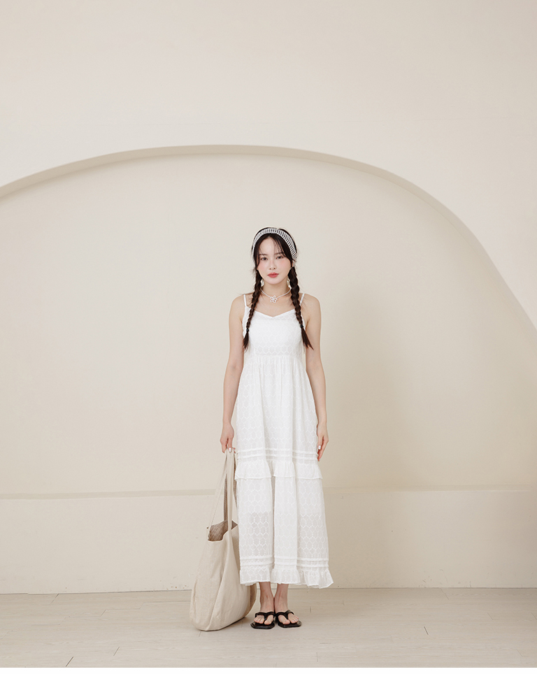 Simple V-neck jacquard design spaghetti strap long dress【01087335】in stock+pre-order