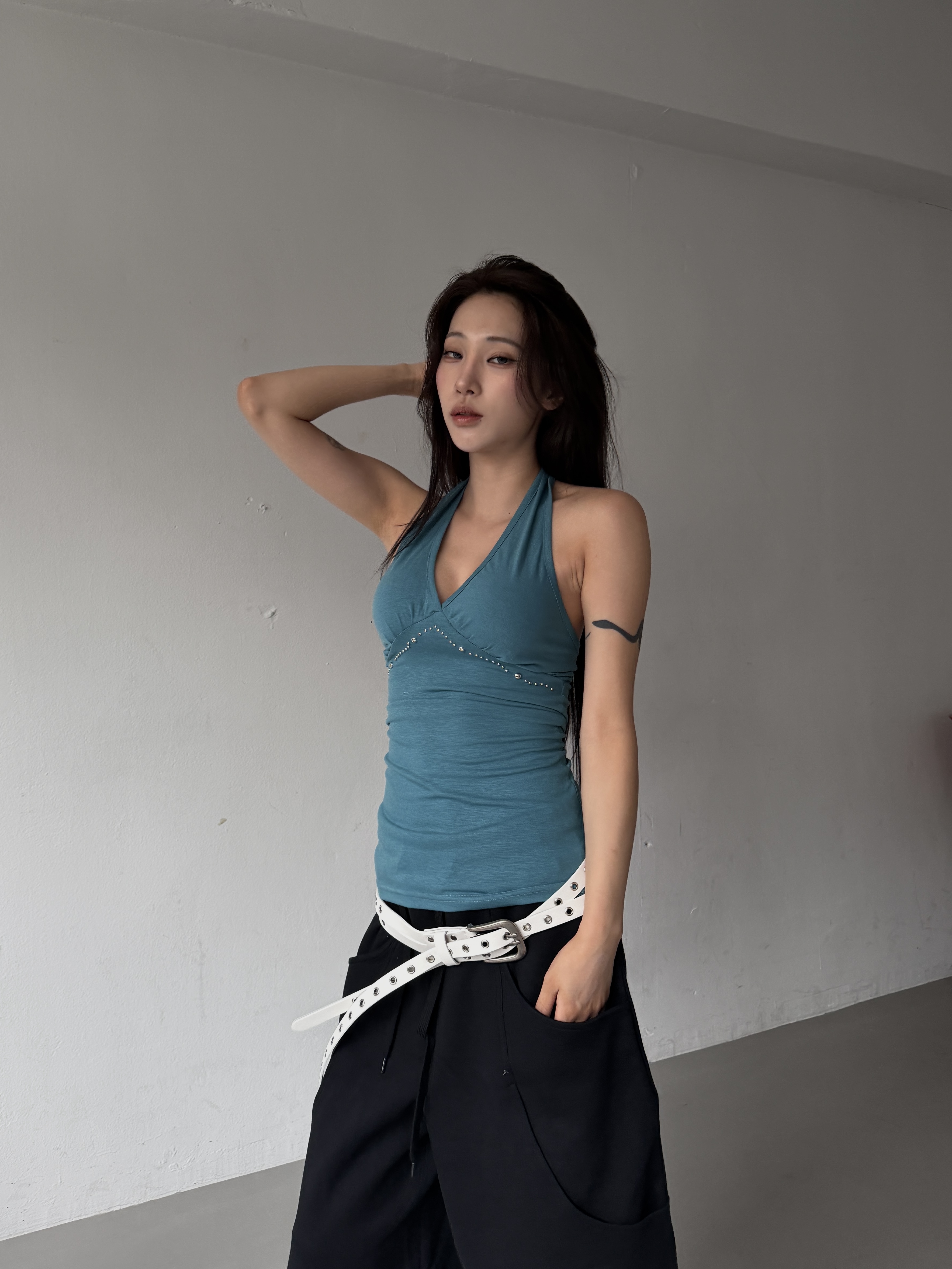 不規則卯釘 掛脖夏日無袖背心