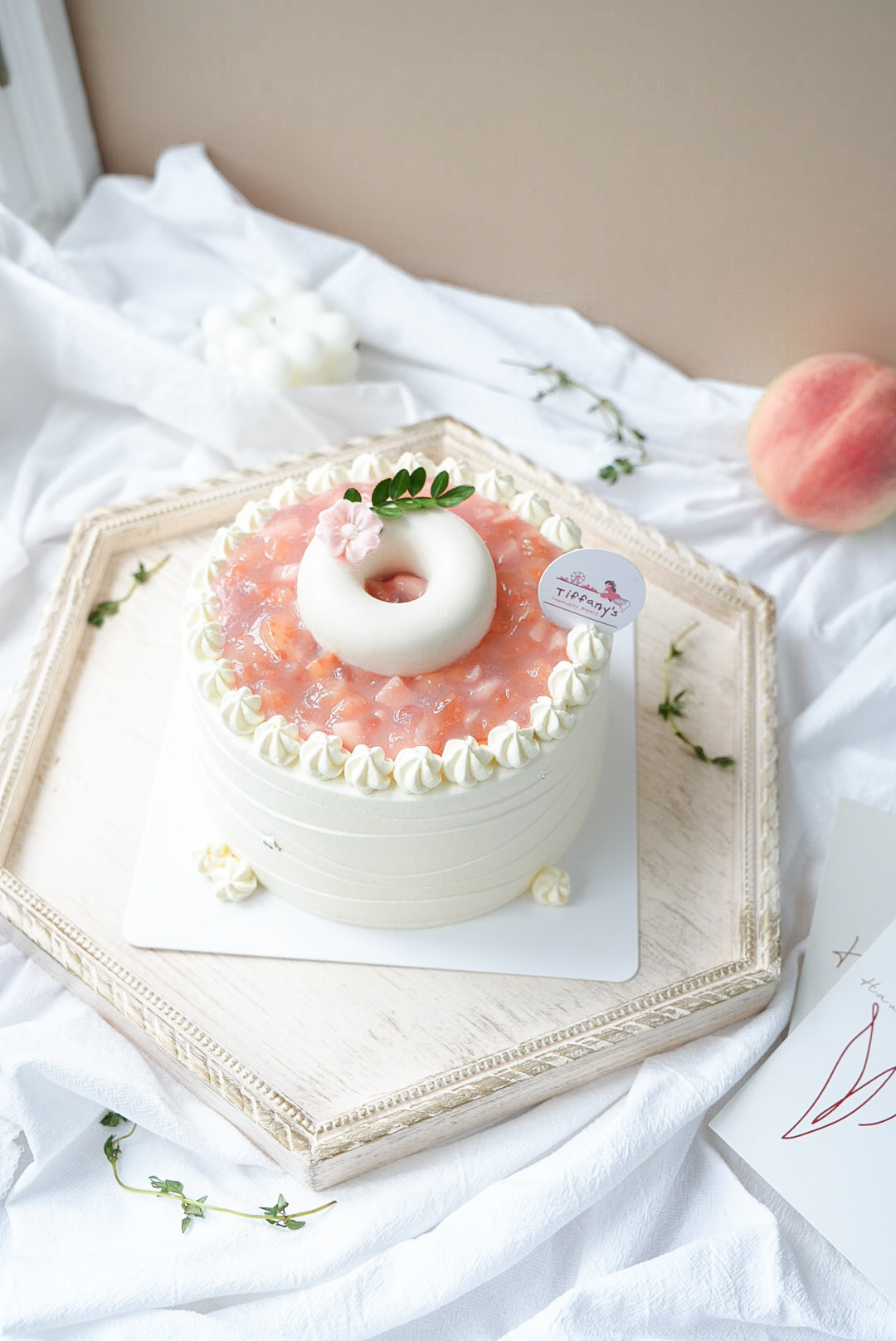 Peach Oolong Tea Cream Cake （Seasonal）