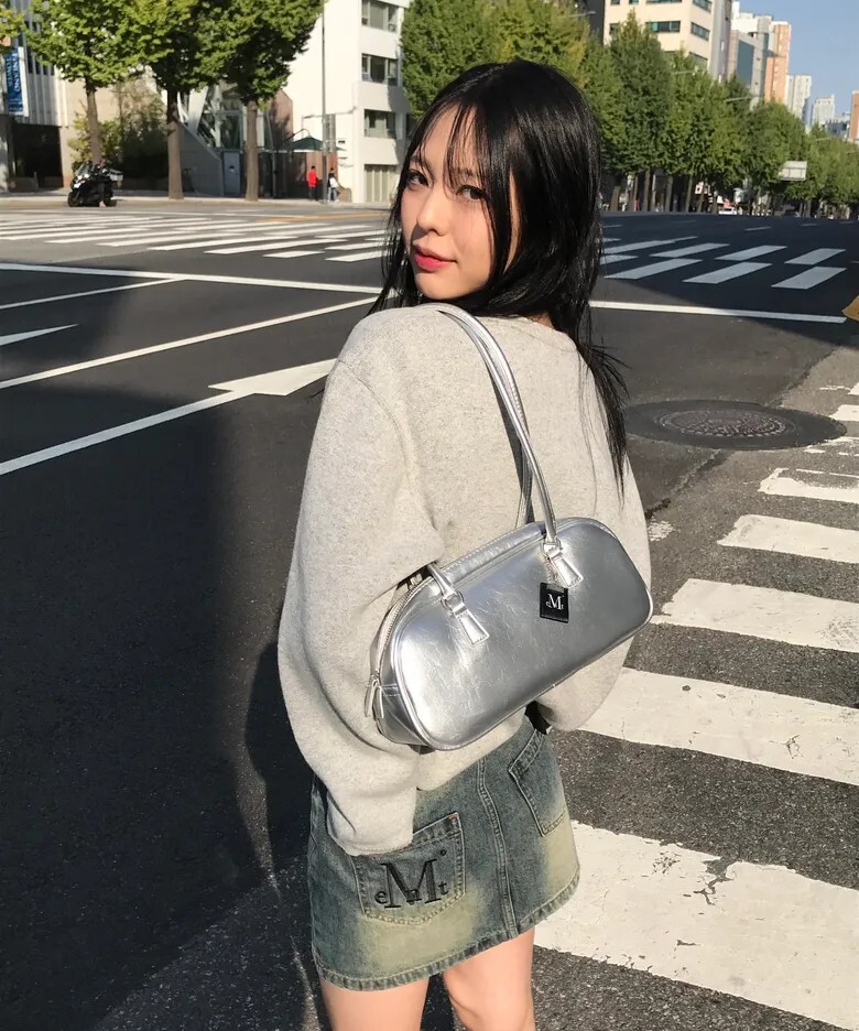 【預購】韓國代購 MUCENT 標誌性 Roma Crack Keyring Bowling Bag 羅馬紋理 鑰匙圈 皮革單肩 保齡球包