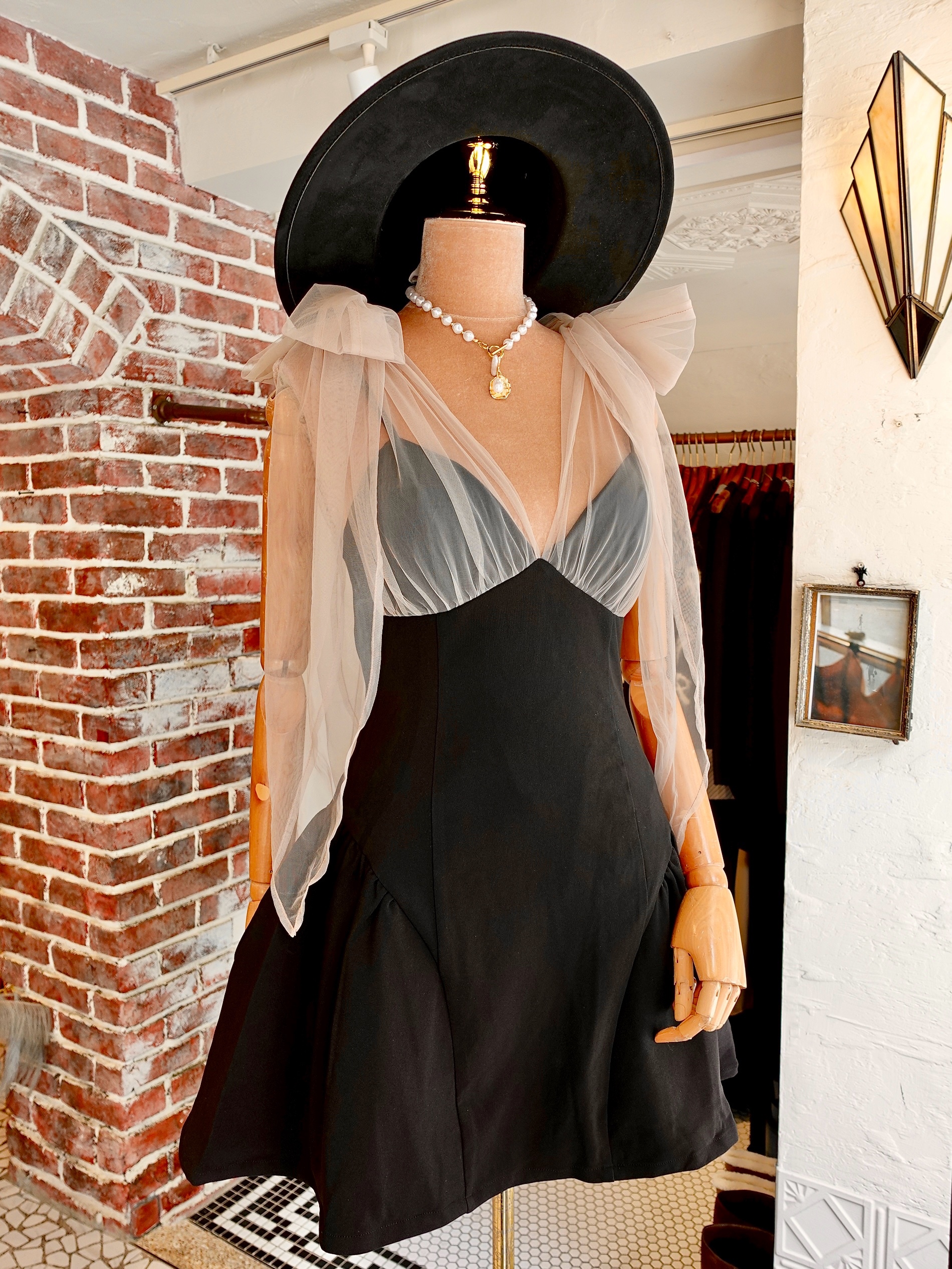 Black Dance黑色網紗綁帶澎澎裙Dress