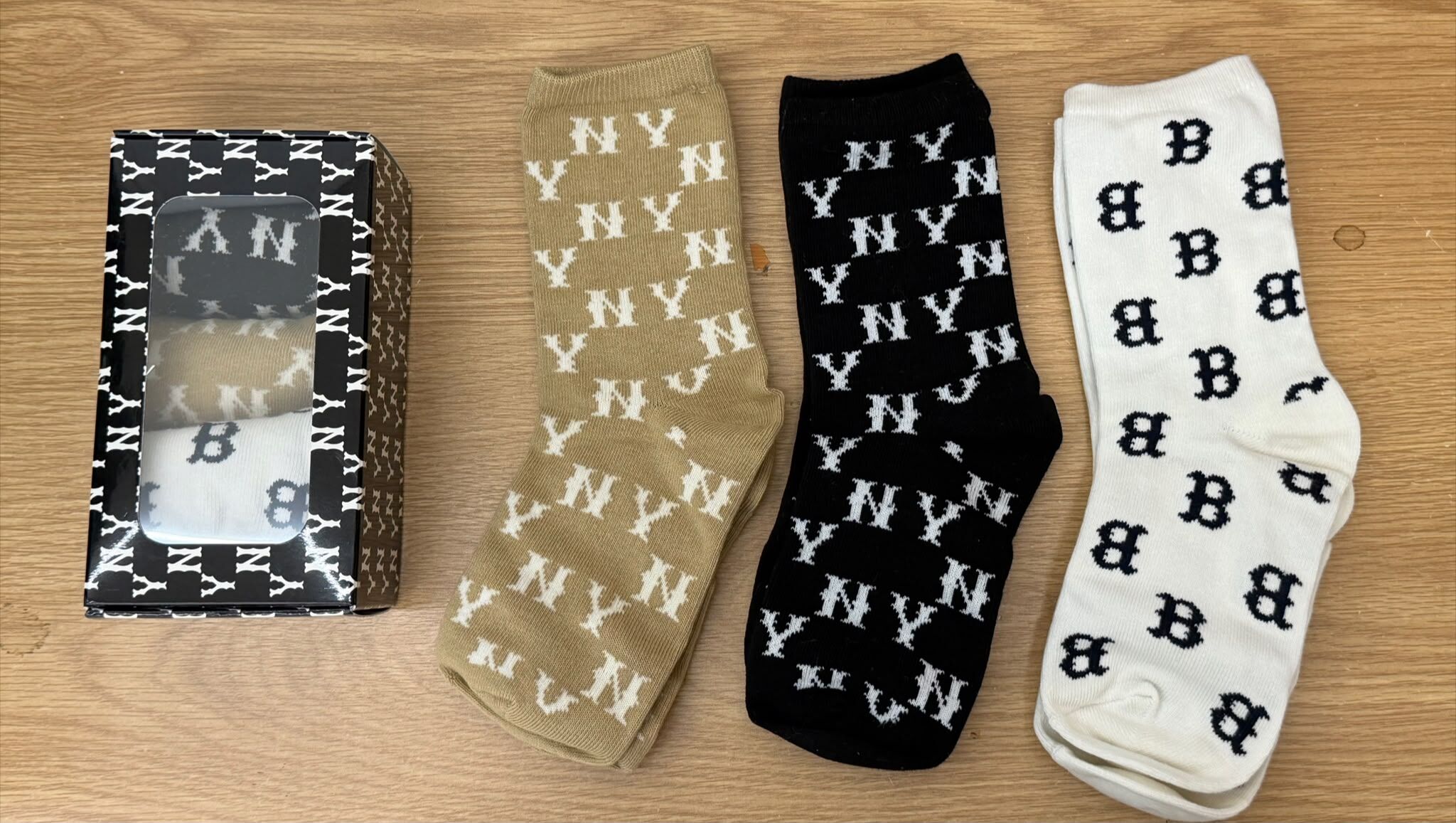 韓國 MLB禮盒套裝襪,清貨貨品,不設退換（K7 MLB268）