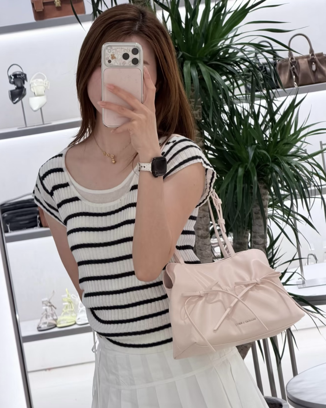CHARLES & KEITH 小CK Reese 蝴蝶結 褶皺 單肩包 肩背包 奶白色 粉色 贈品牌保溫杯
