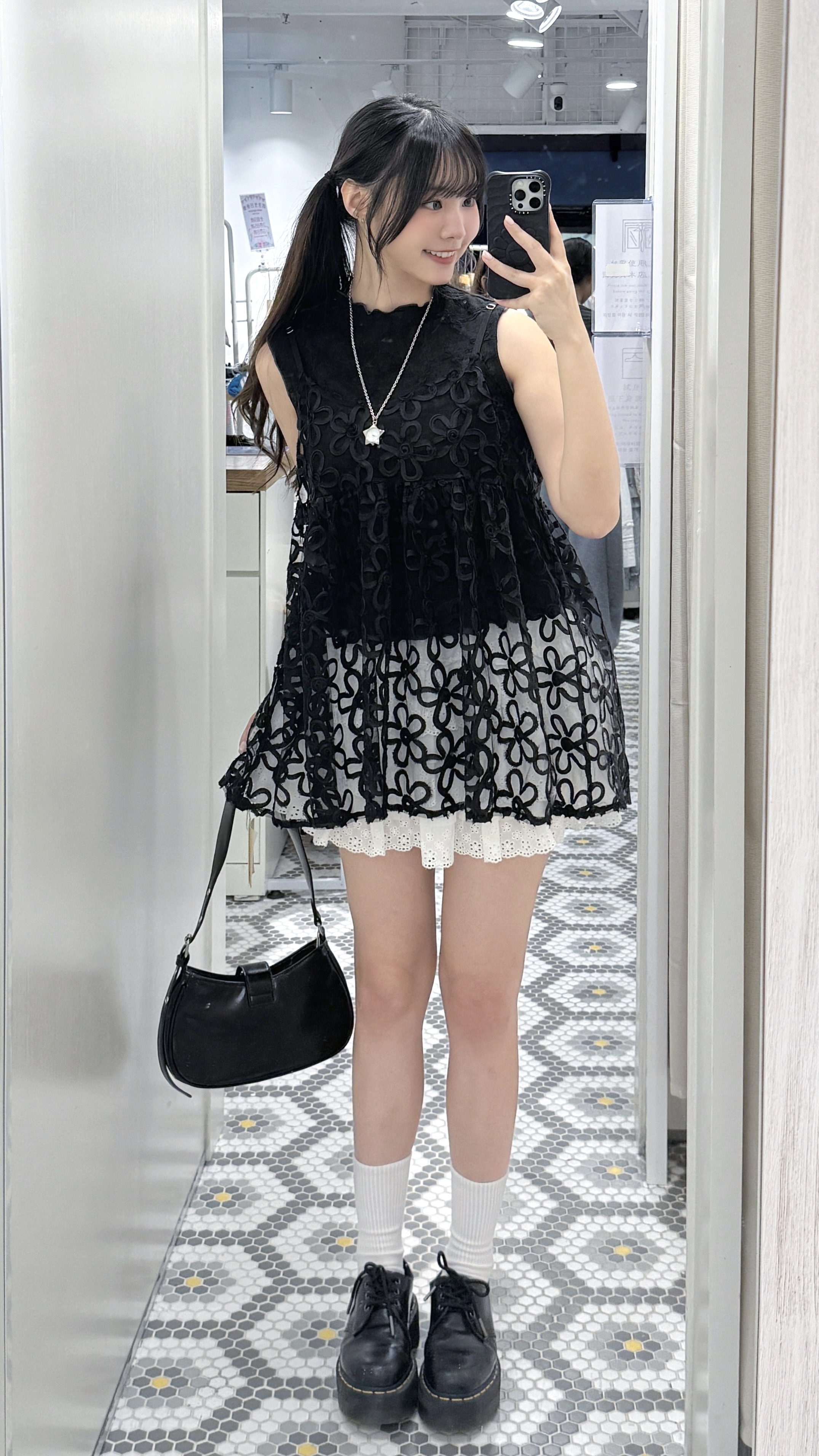 EA1341｜造型感滿分！刺繡大花花網紗透視外搭吊帶上衣⋆. 𐙚 ̊