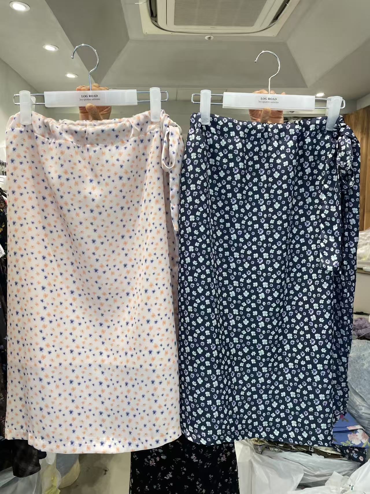 LD21腰24-37長 26hip40$599